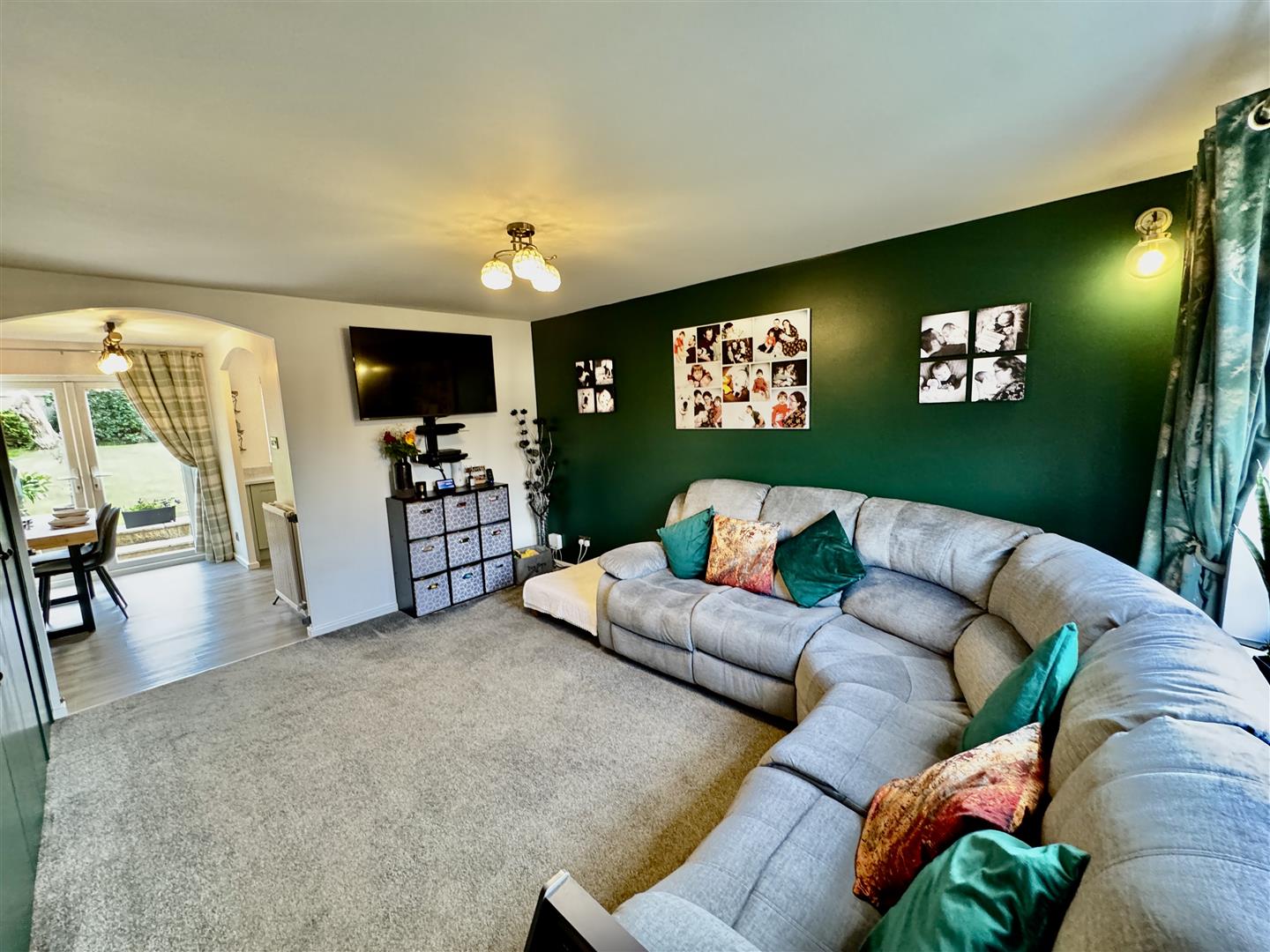 3 bed semi-detached house for sale in Felbrigg Avenue, Keighley  - Property Image 3