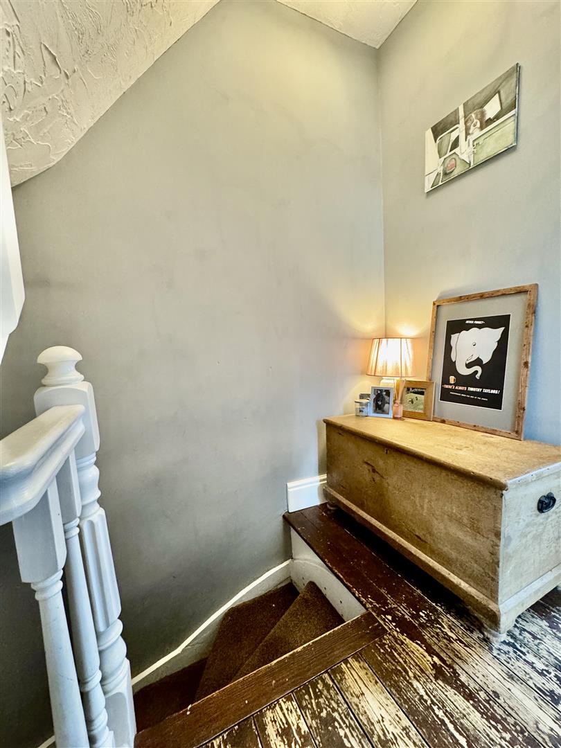 2 bed terraced house for sale in Portland Street, Haworth, Keighley, BD22 8JP  - Property Image 7