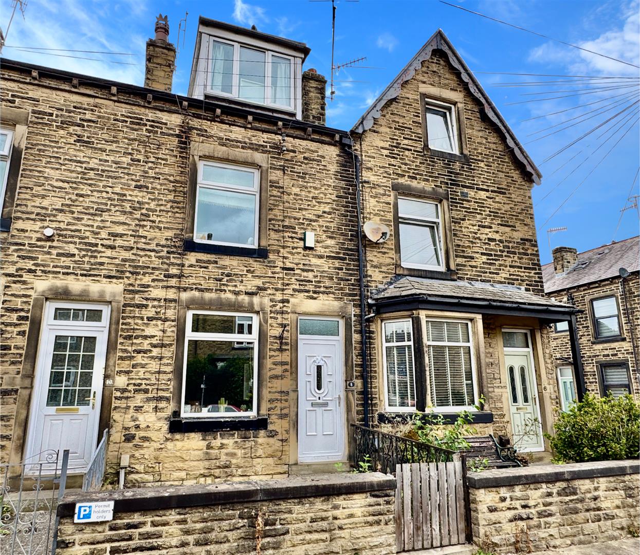 4 bed terraced house for sale in Myrtle Avenue, Bingley, BD16