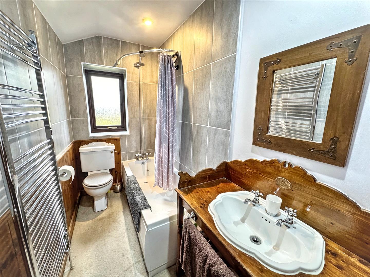 2 bed cottage for sale in Black Hill Lane, Keighley, BD20 6NE  - Property Image 4