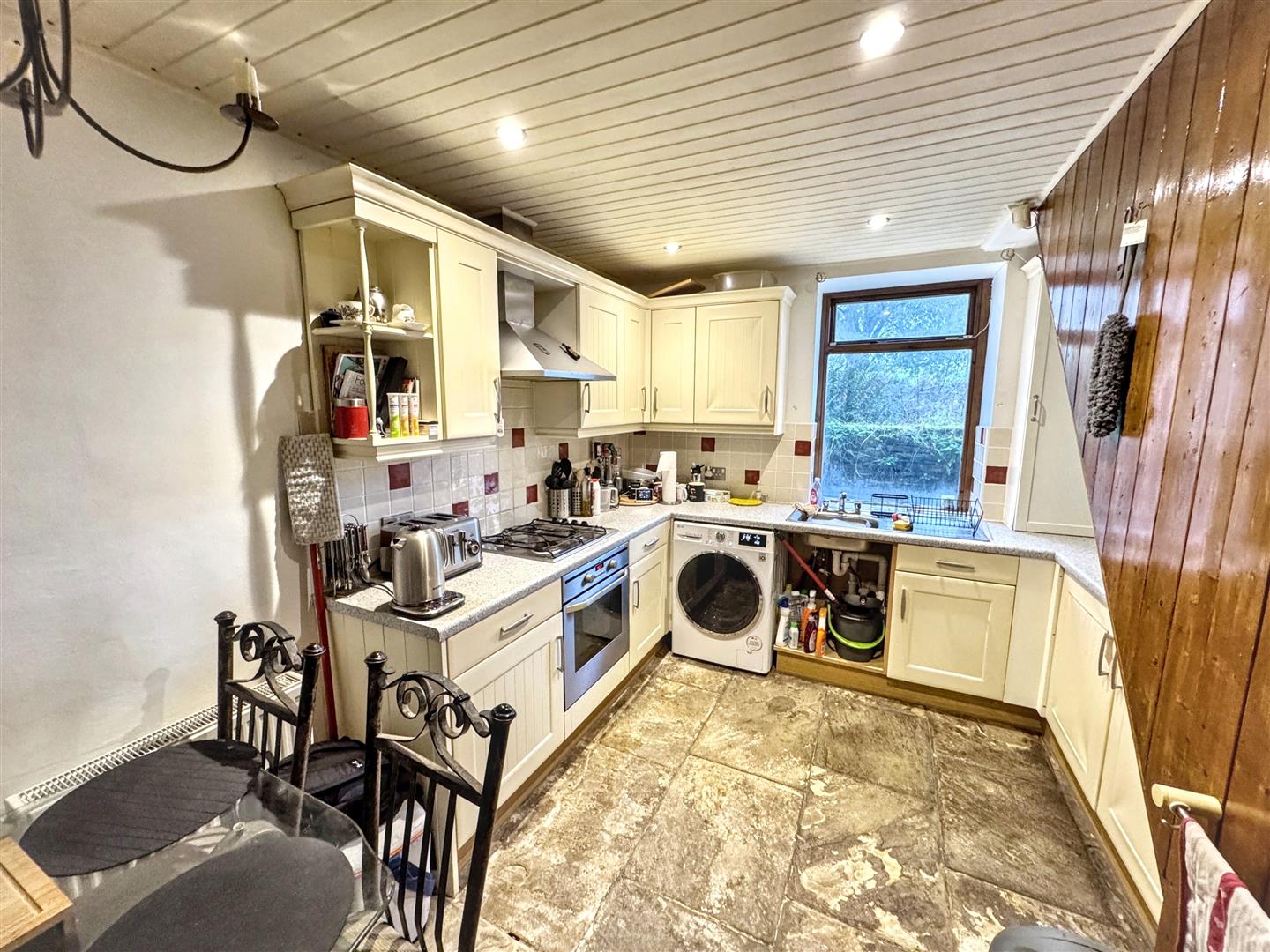 2 bed cottage for sale in Black Hill Lane, Keighley, BD20 6NE 1