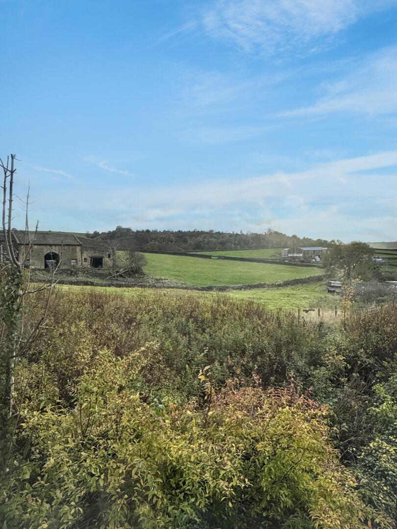 3 bed semi-detached house for sale in Halifax Road, Keighley, BD22 9DH  - Property Image 16