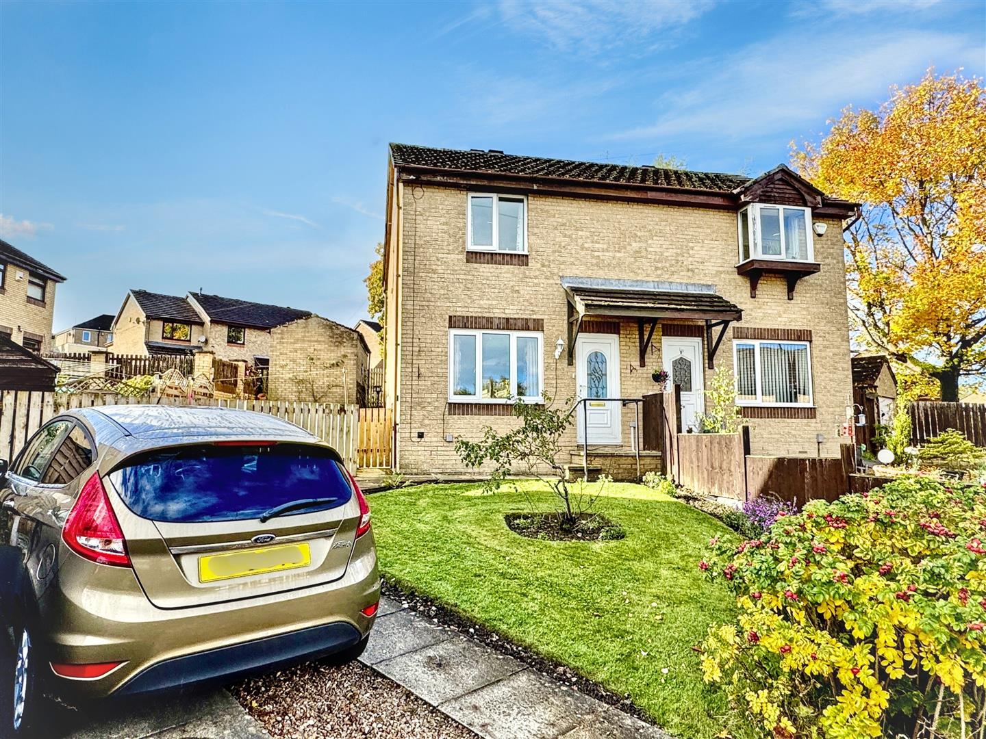 3 bed semi-detached house for sale in Felbrigg Avenue, Keighley, BD22 6BA - Property Image 1