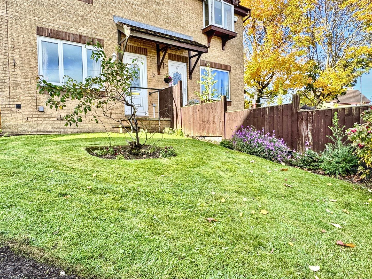 3 bed semi-detached house for sale in Felbrigg Avenue, Keighley, BD22 6BA  - Property Image 15