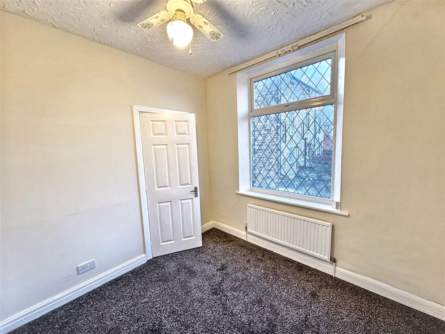 2 bed end of terrace house for sale in Arcadia Street, Keighley, BD21 1EJ  - Property Image 6