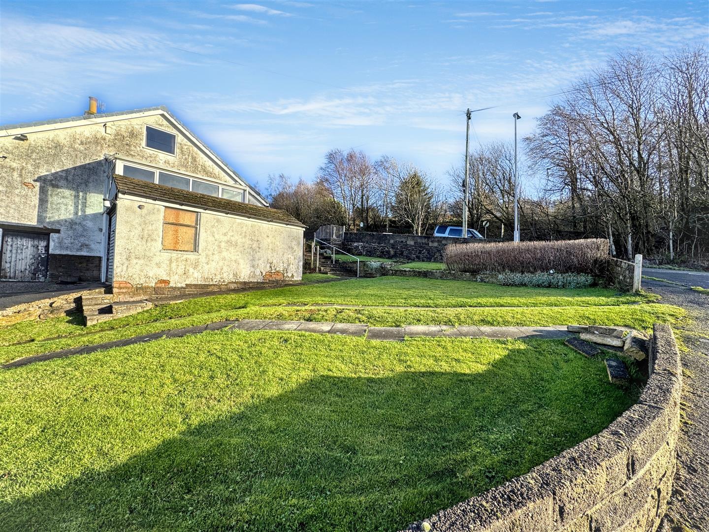 3 bed semi-detached bungalow for sale in Brow Top Road, Cross Roads, Keighley, BD22 9PH  - Property Image 2