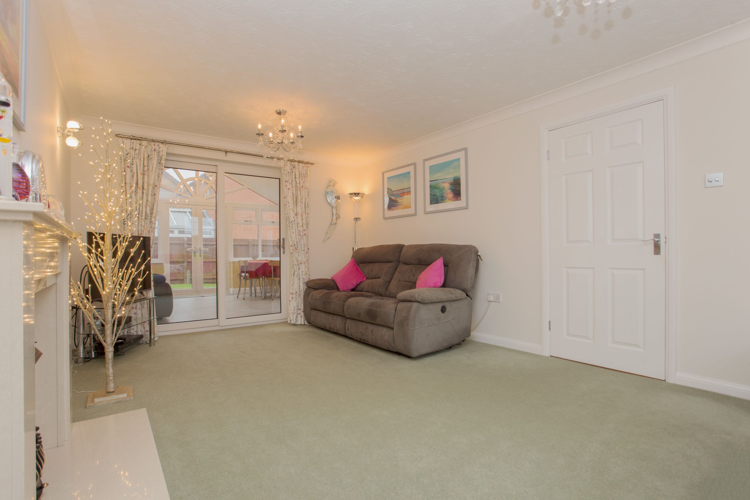 4 bed detached house for sale in Thompsons Ground, Peterborough  - Property Image 9