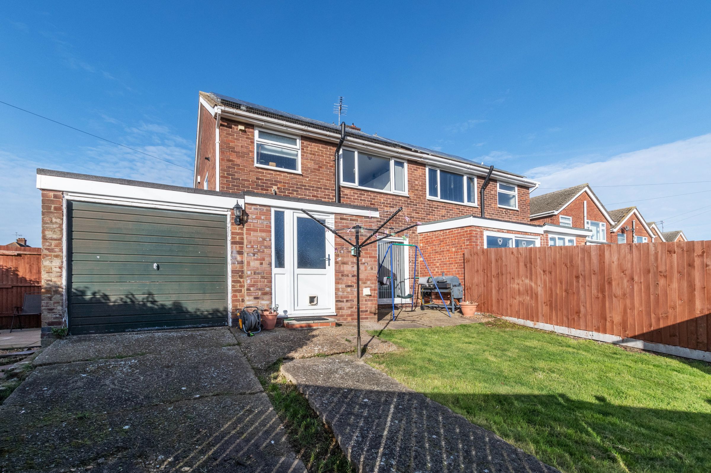 3 bed semi-detached house for sale in Lancaster Way, Peterborough  - Property Image 15