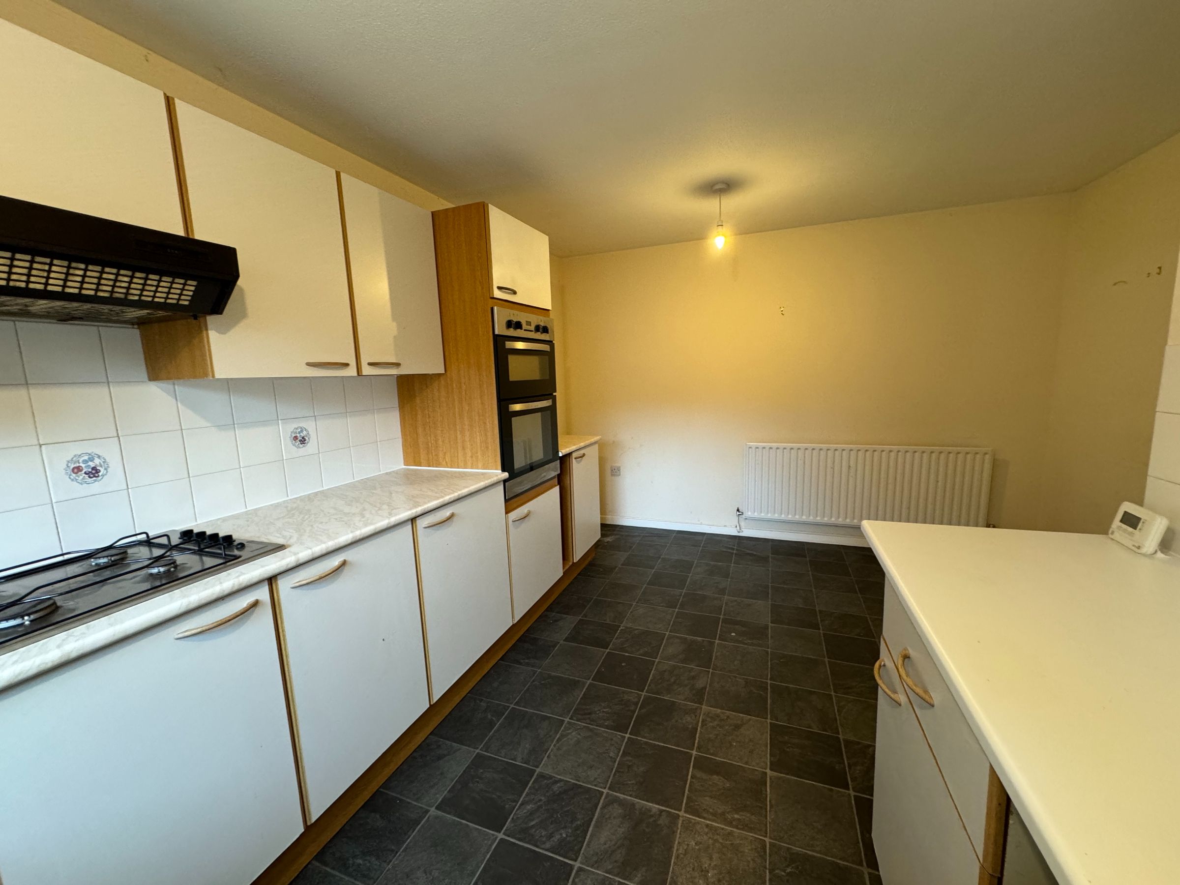 3 bed terraced house for sale in Manton, Peterborough  - Property Image 3