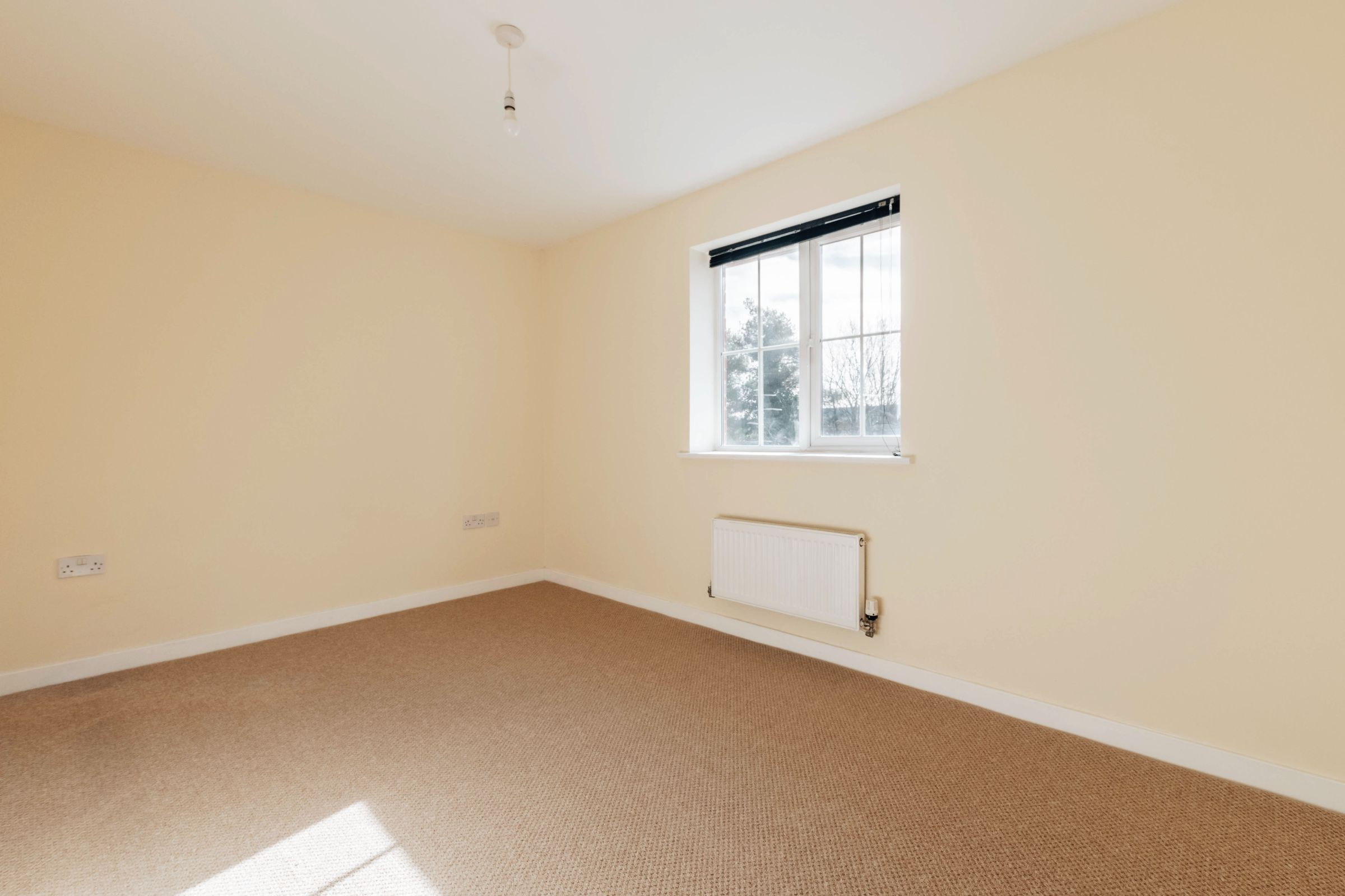 2 bed end of terrace house for sale in High Street, Peterborough  - Property Image 8
