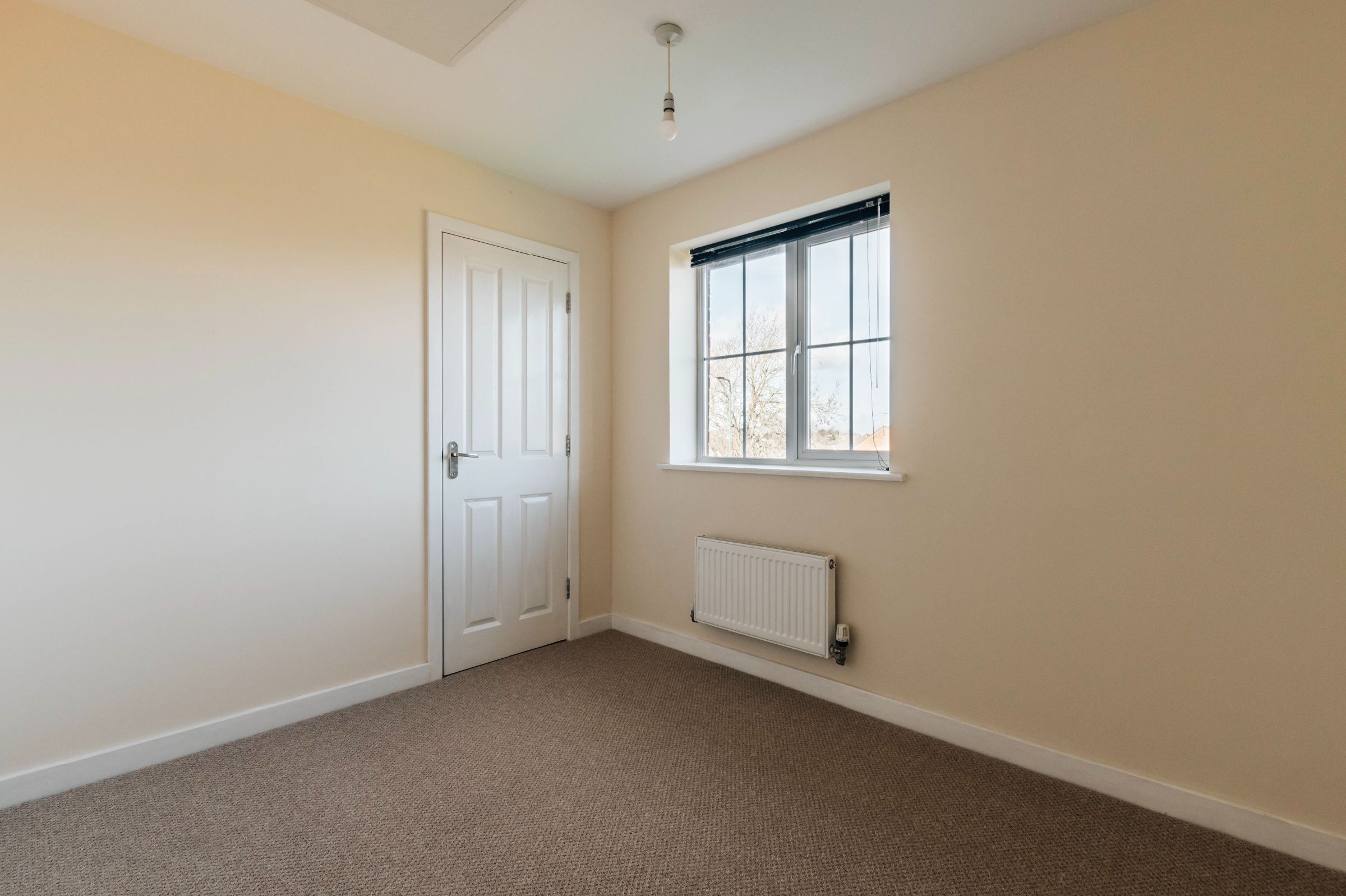 2 bed end of terrace house for sale in High Street, Peterborough  - Property Image 9