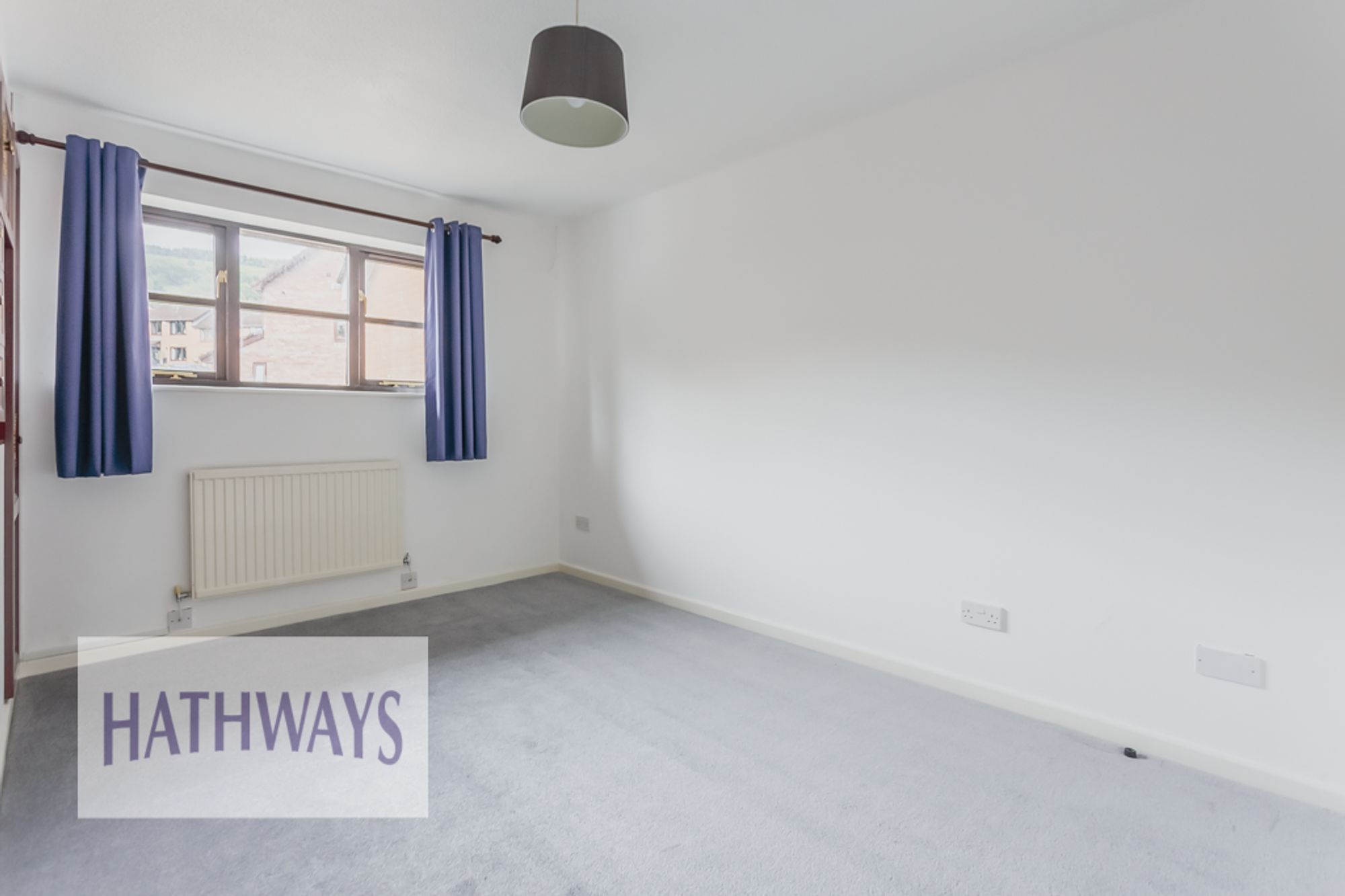 1 bed mid-terraced house for sale in Heather Court, Cwmbran 12