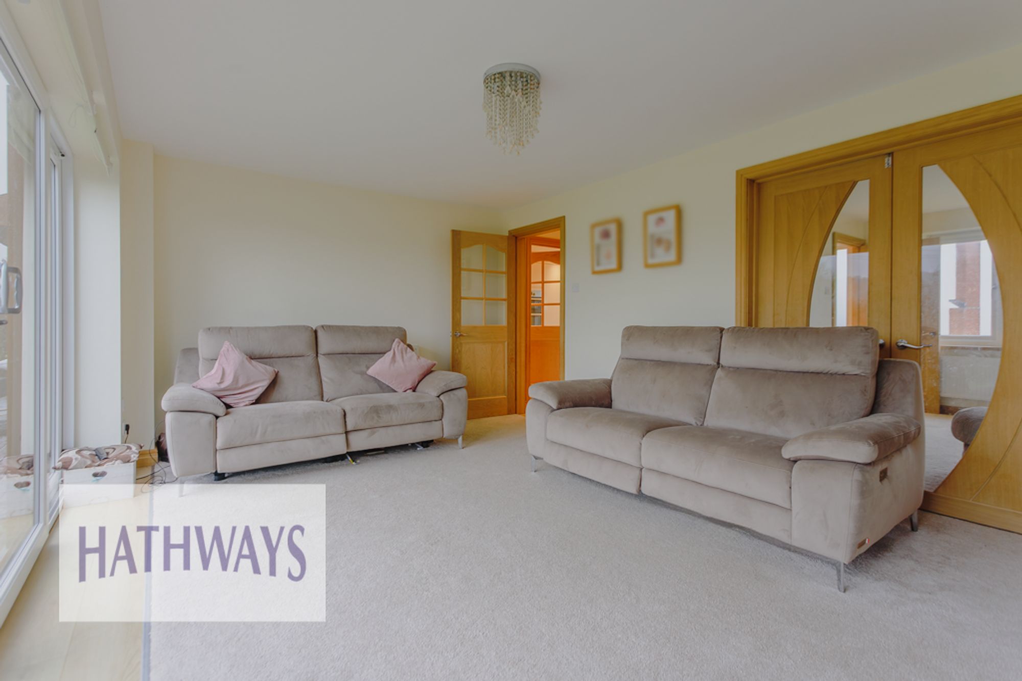 3 bed detached house for sale in Cambria Close, Newport  - Property Image 8
