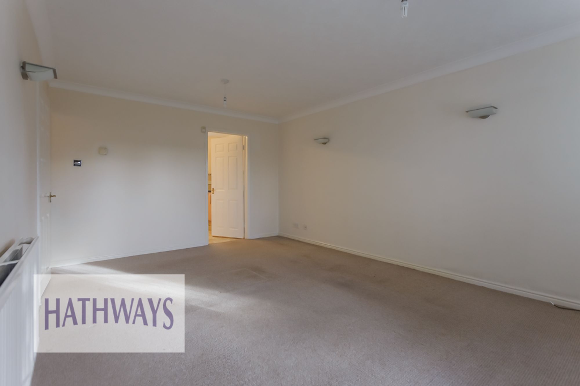 2 bed flat for sale in Rose Gardens, Cwmbran  - Property Image 11