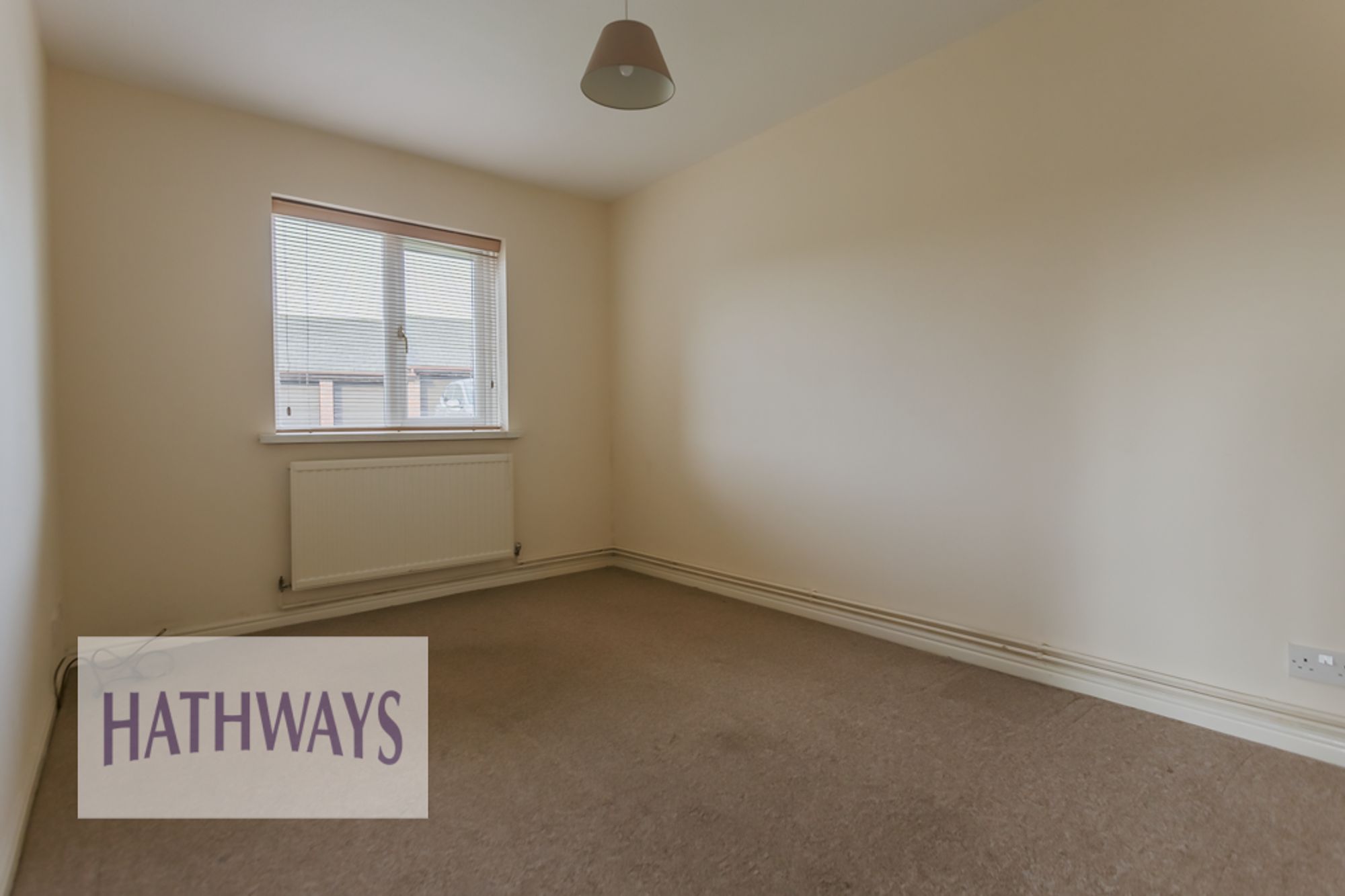 2 bed flat for sale in Rose Gardens, Cwmbran  - Property Image 16