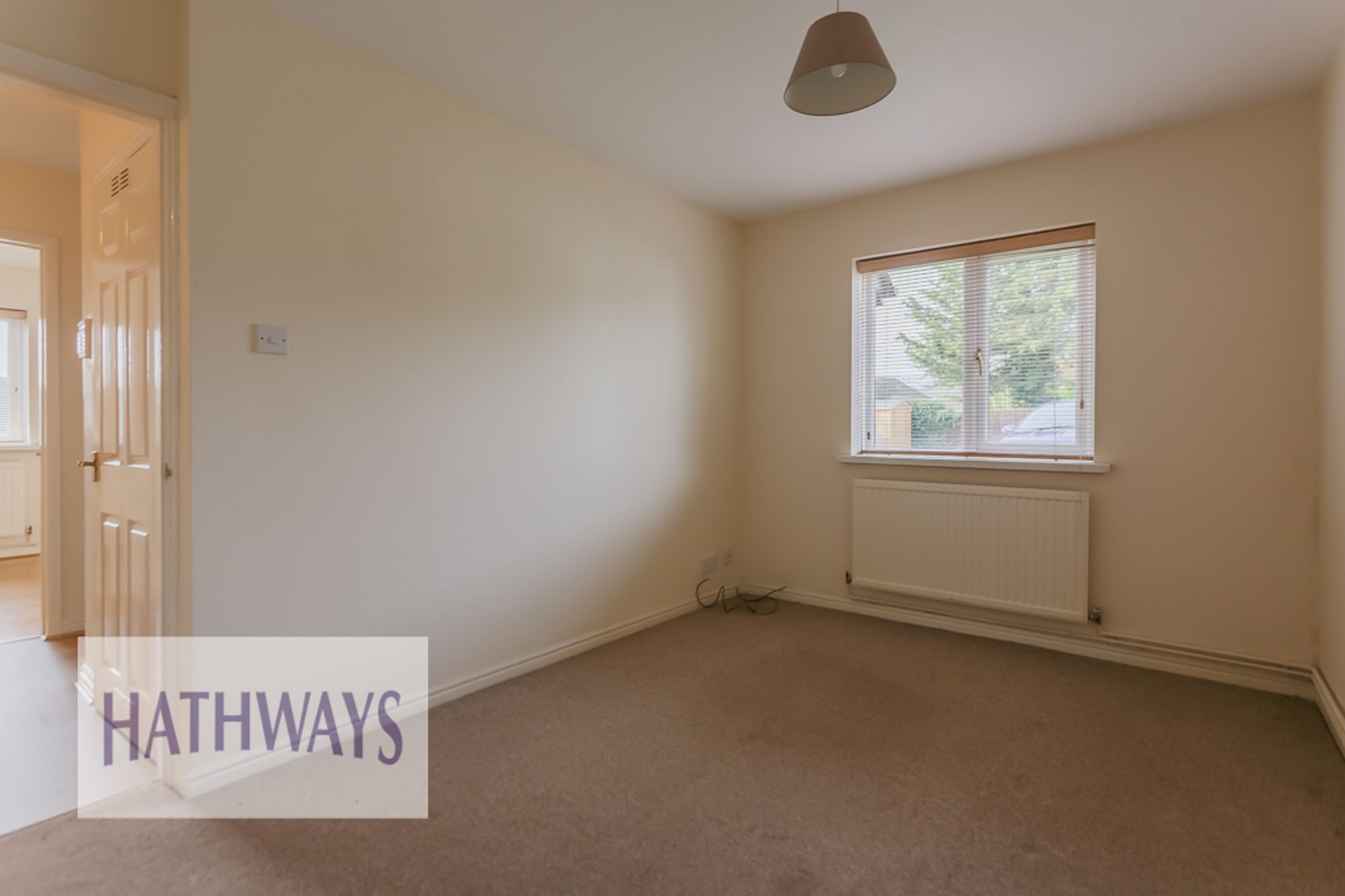 2 bed flat for sale in Rose Gardens, Cwmbran  - Property Image 18