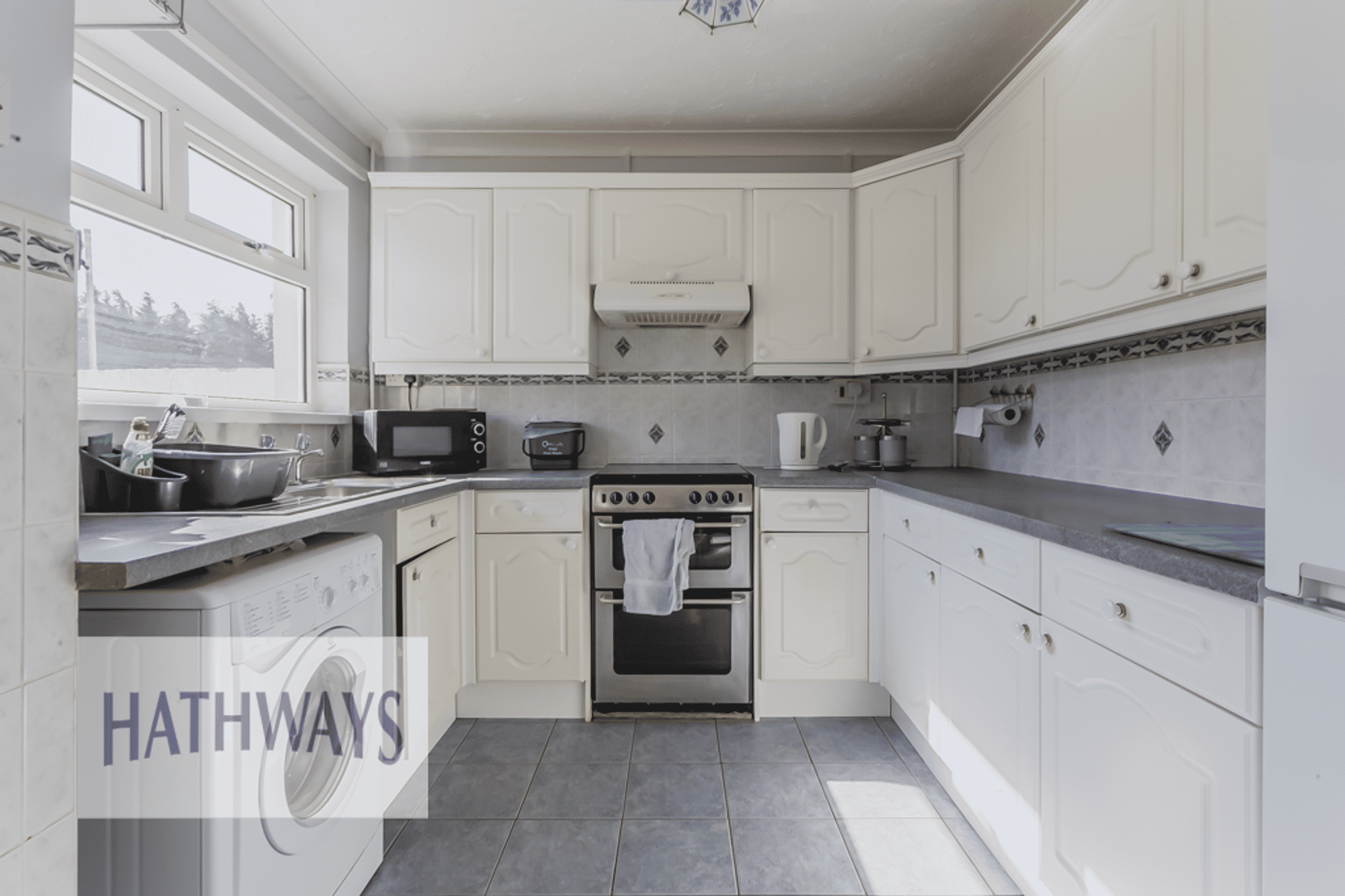 3 bed semi-detached house for sale in Rockvilla Close, Pontypool 5