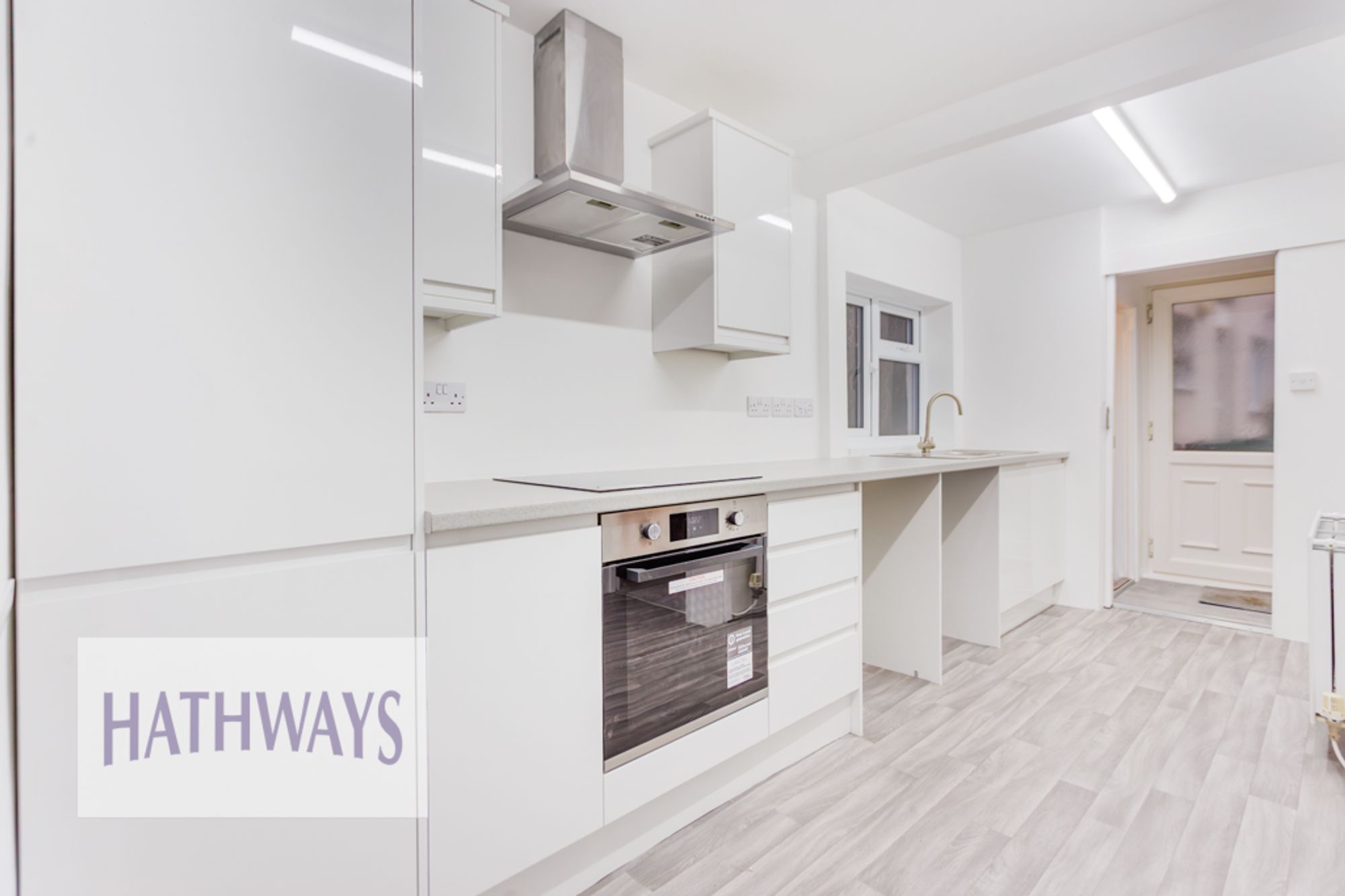 3 bed end of terrace house for sale in Belle Vue Close, Cwmbran 10