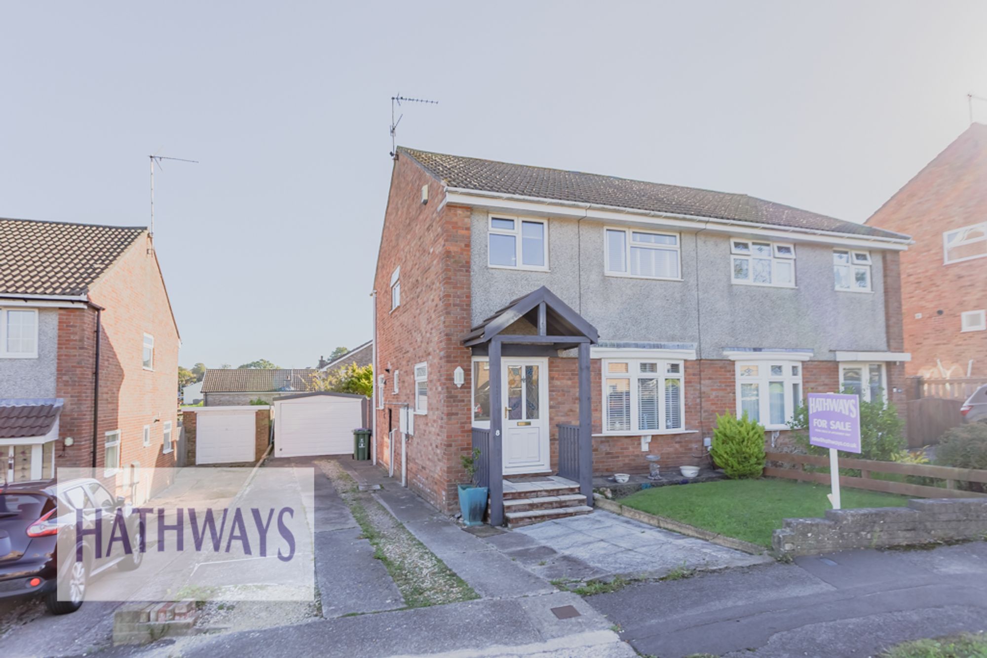 3 bed semi-detached house for sale in Pine Tree Road, Pontypool - Property Image 1
