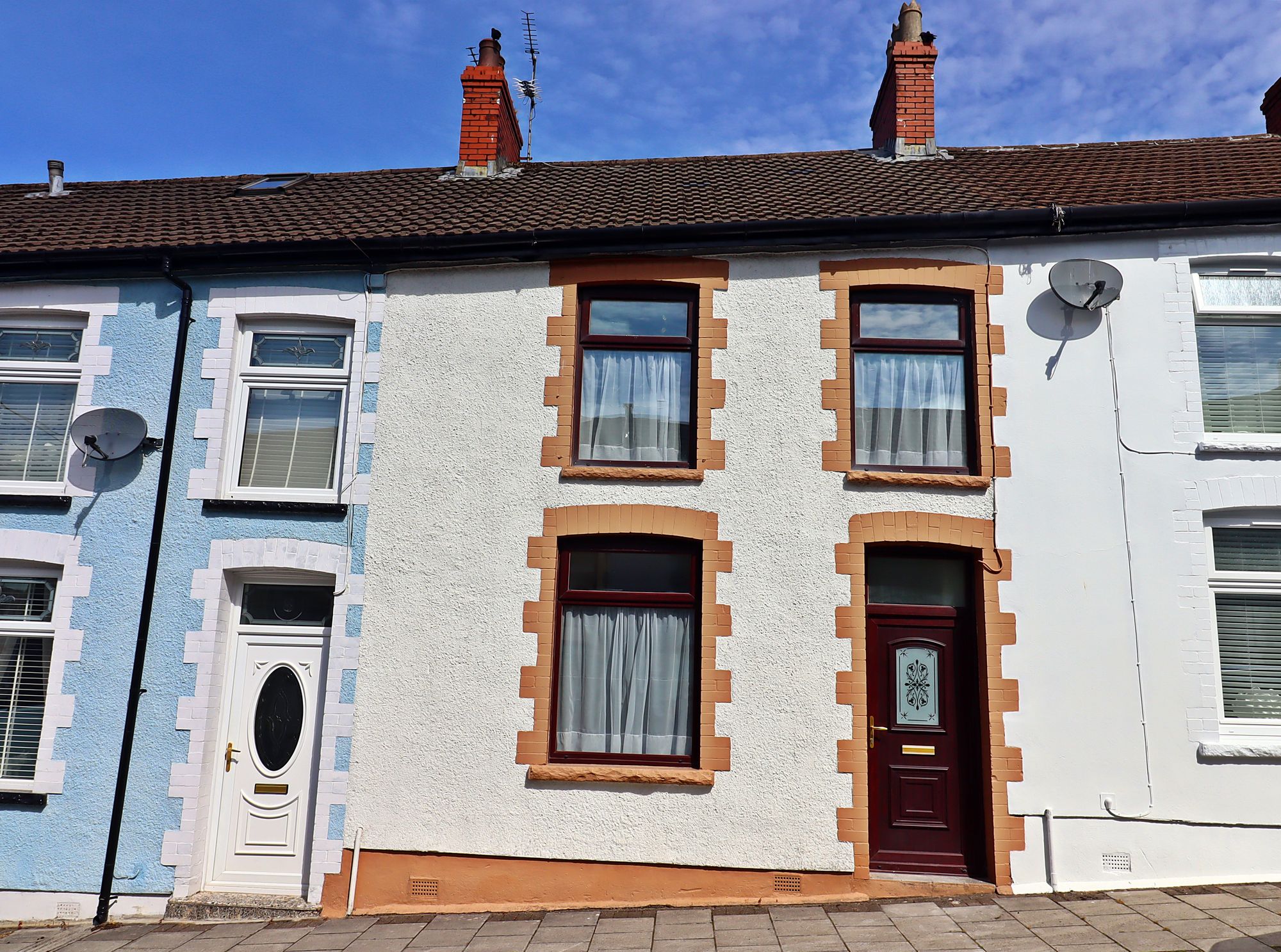 3 bed mid-terraced house for sale in Alfred Street, Tonypandy  - Property Image 1