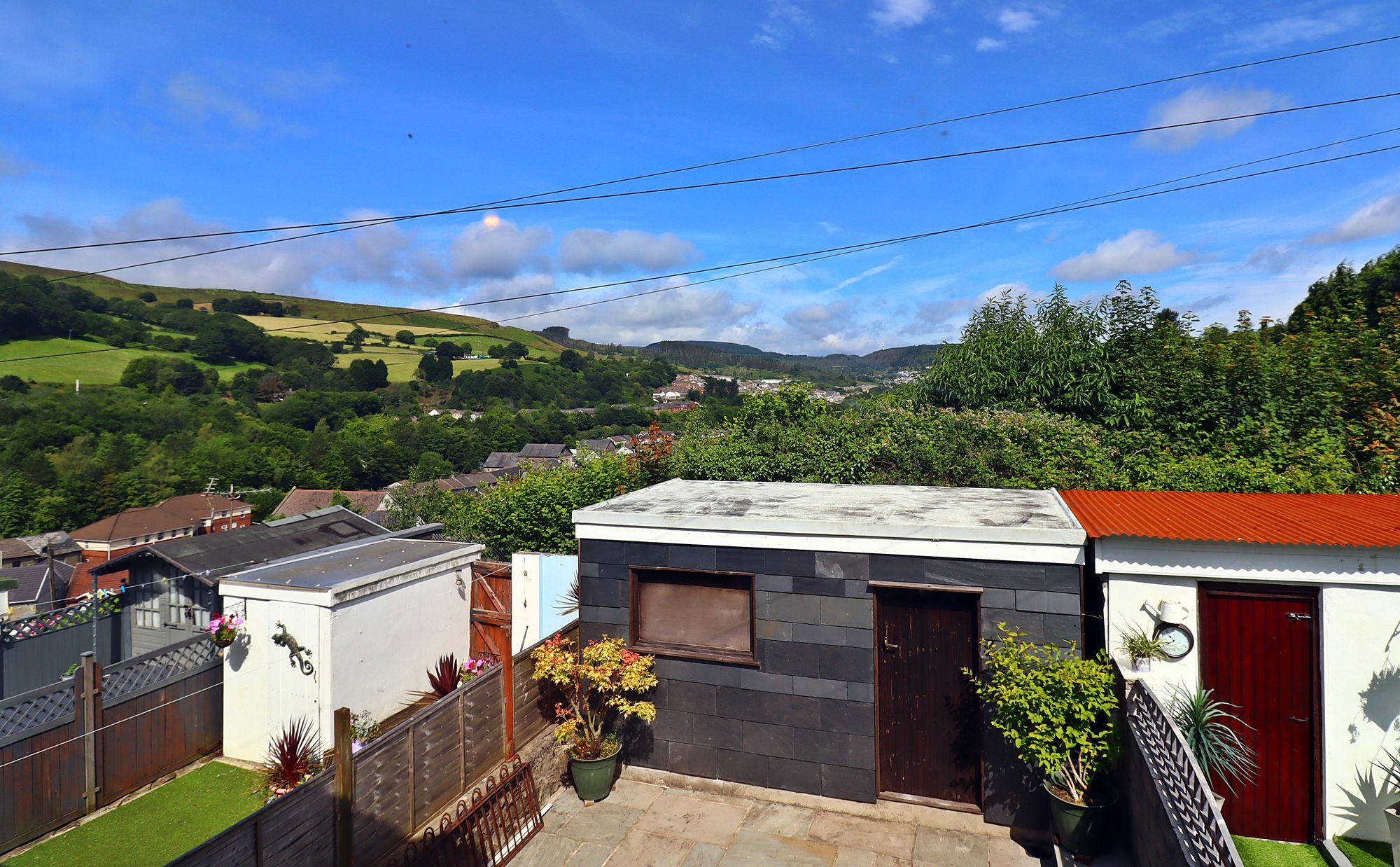 3 bed mid-terraced house for sale in Alfred Street, Tonypandy  - Property Image 19
