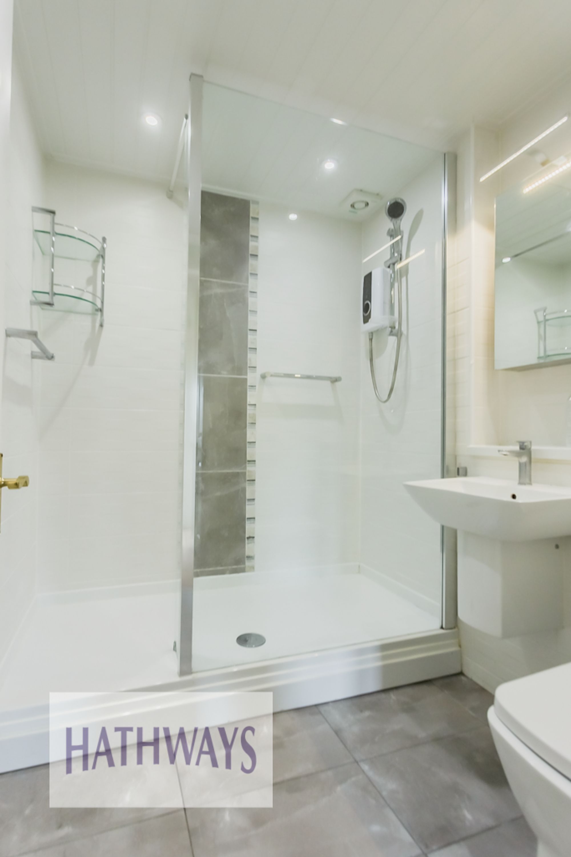 1 bed apartment for sale in Hafod Gardens, Newport  - Property Image 9