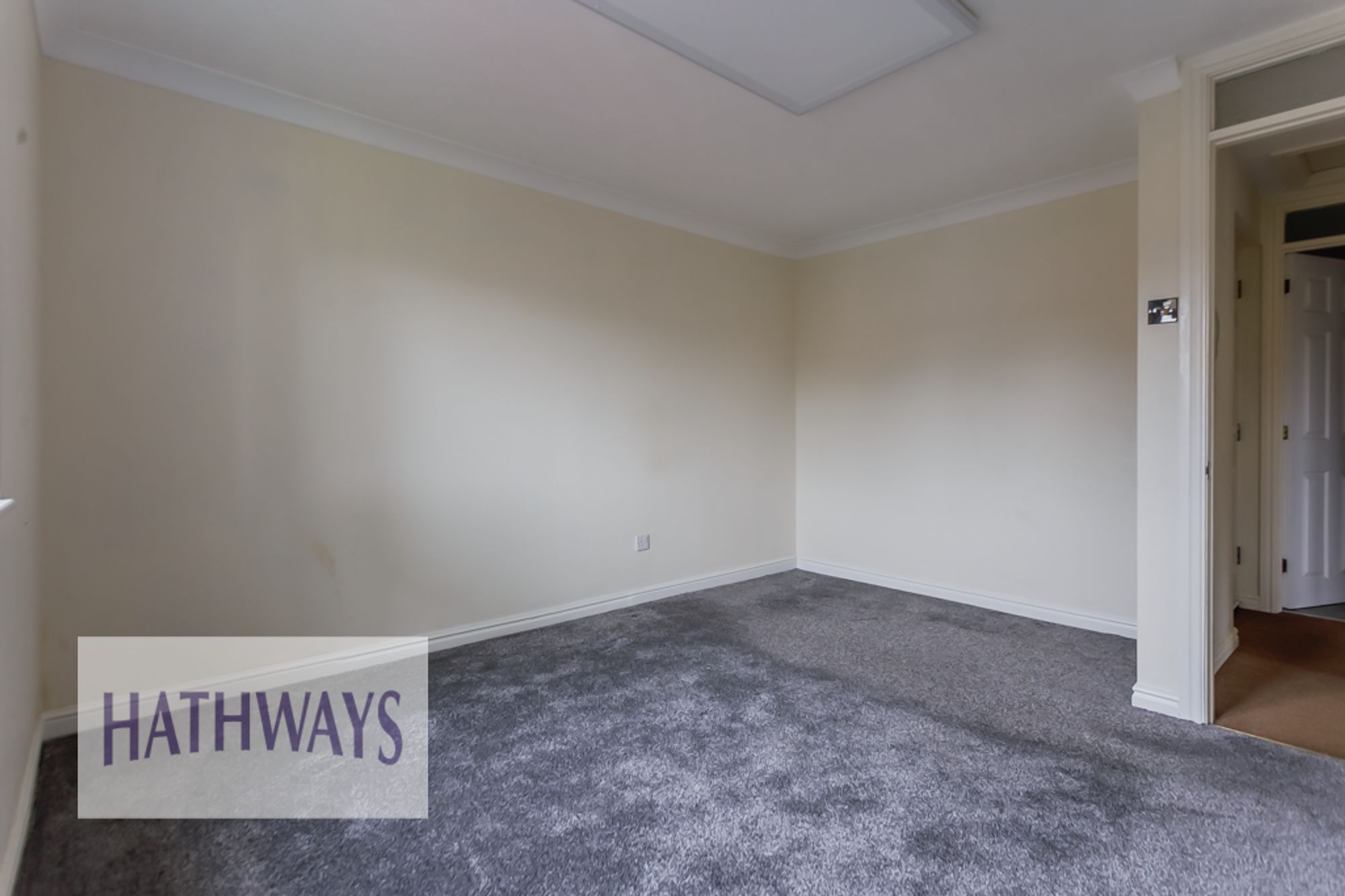 1 bed apartment for sale in Hafod Gardens, Newport  - Property Image 21