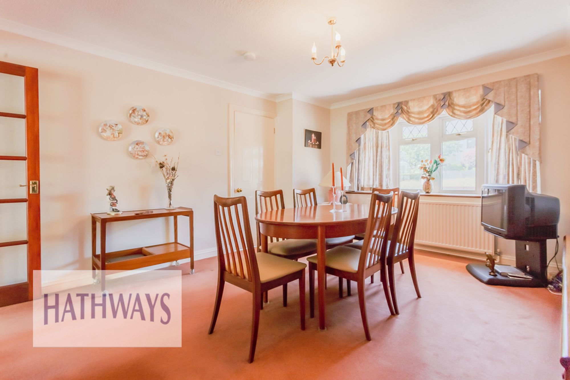 3 bed mid-terraced house for sale in Presteigne Walk, Cwmbran  - Property Image 6