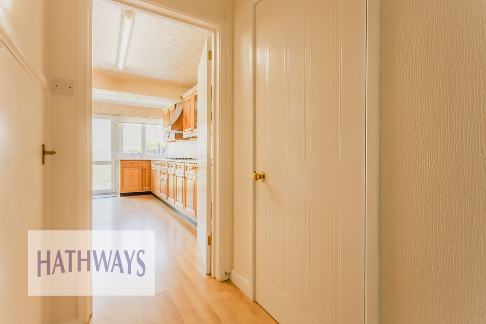 3 bed mid-terraced house for sale in Presteigne Walk, Cwmbran 13