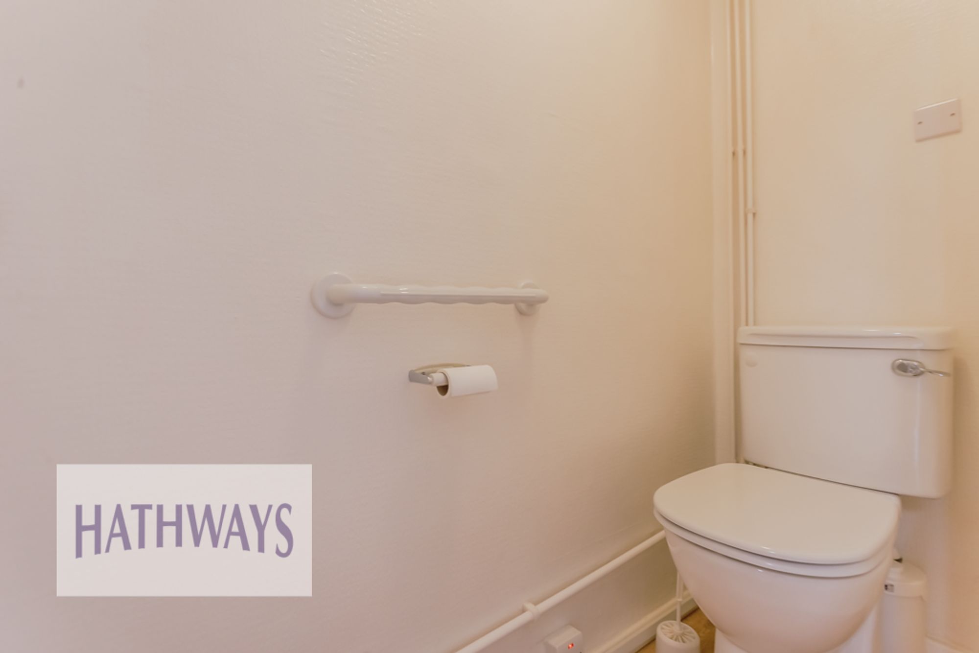 3 bed mid-terraced house for sale in Presteigne Walk, Cwmbran 24