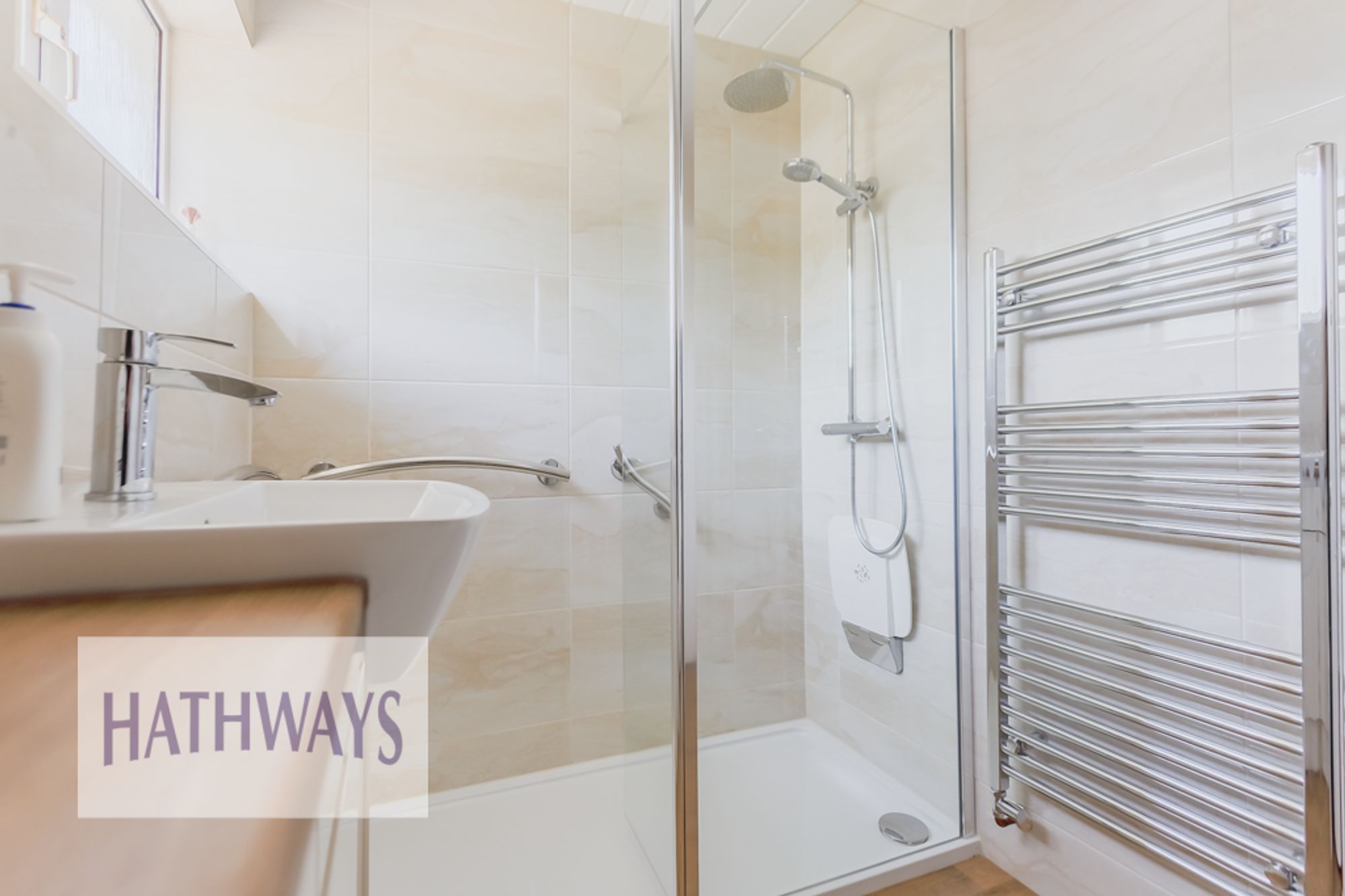 3 bed mid-terraced house for sale in Presteigne Walk, Cwmbran 32