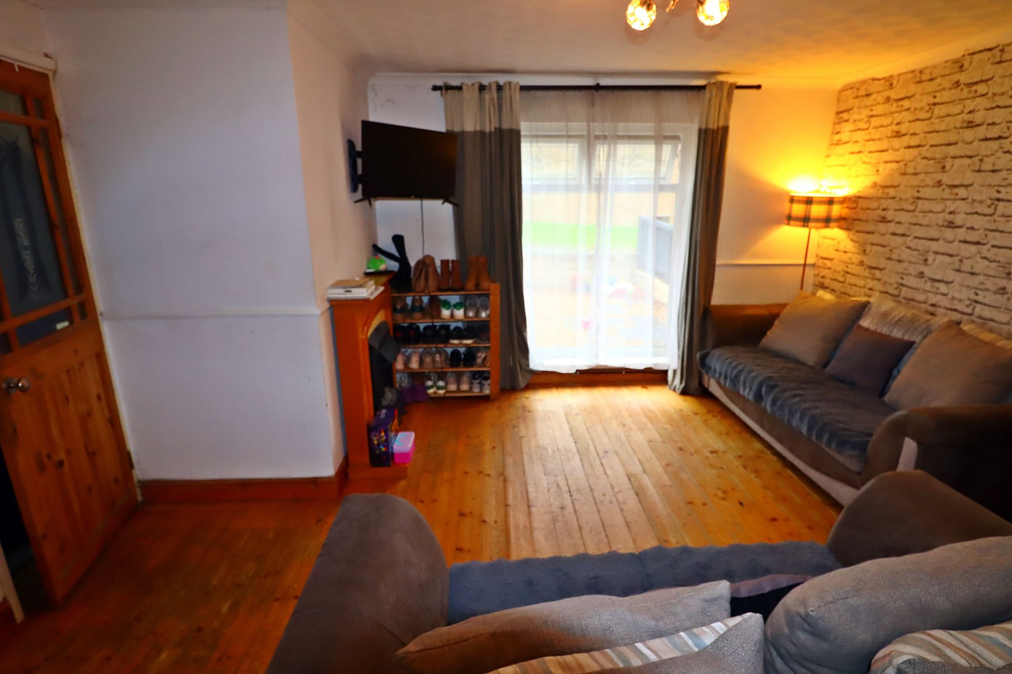 3 bed house for sale in Laurel Dene, Pontyclun 4