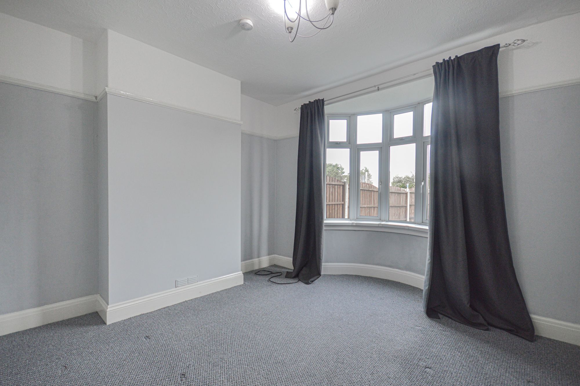 3 bed semi-detached house to rent in Avondale Road, Cwmbran  - Property Image 9