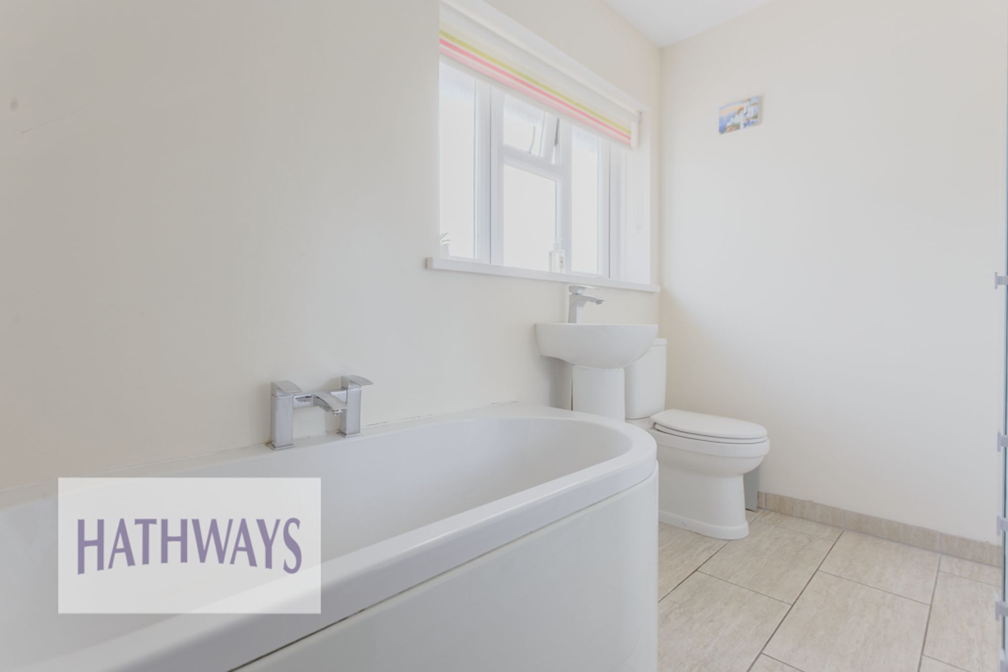 3 bed mid-terraced house for sale in Kidwelly Road, Cwmbran  - Property Image 28