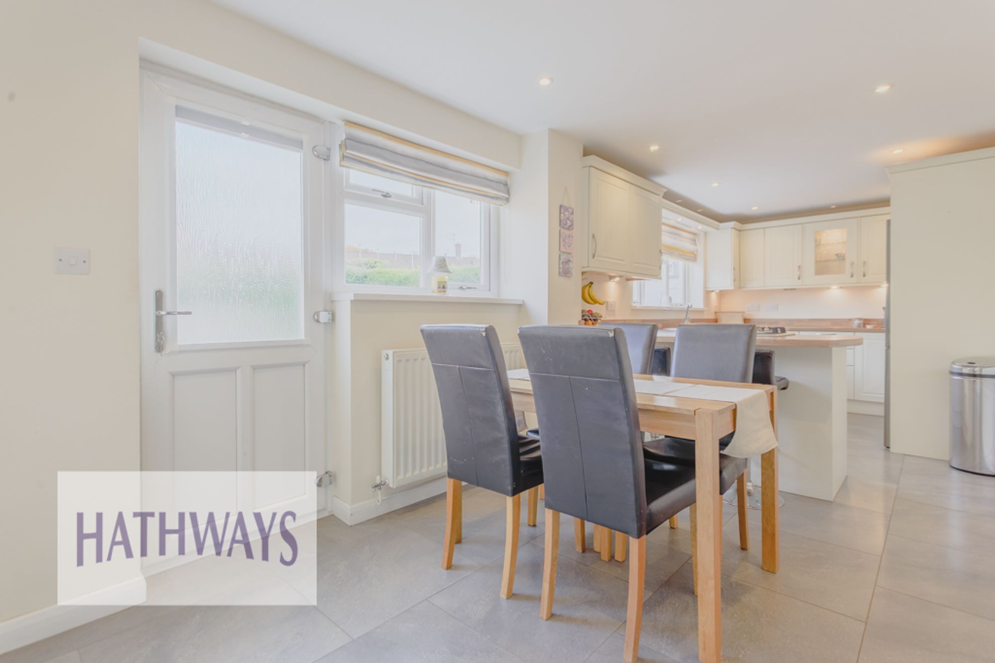3 bed mid-terraced house for sale in Kidwelly Road, Cwmbran 10