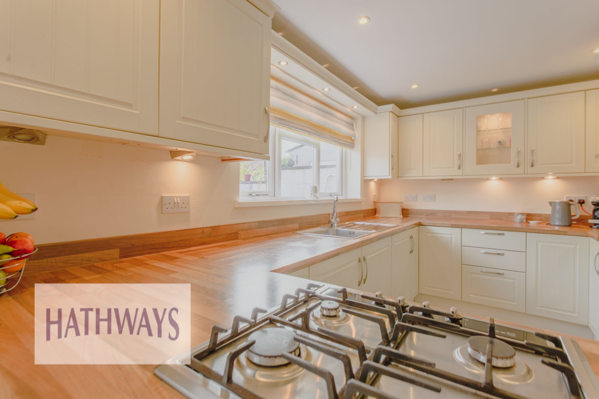 3 bed mid-terraced house for sale in Kidwelly Road, Cwmbran  - Property Image 14