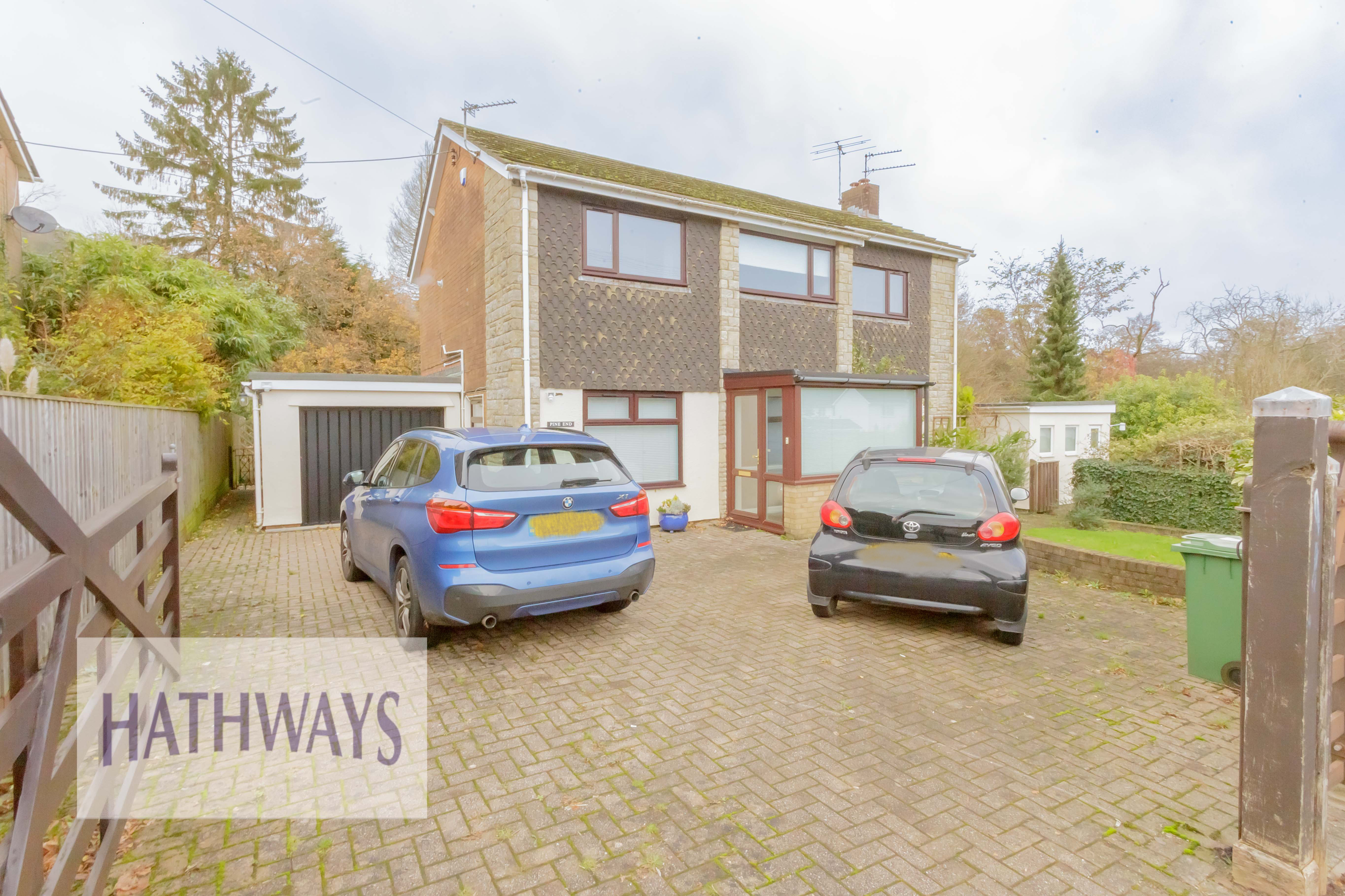 4 bed house for sale in Upper Cwmbran Road, Cwmbran - Property Image 1