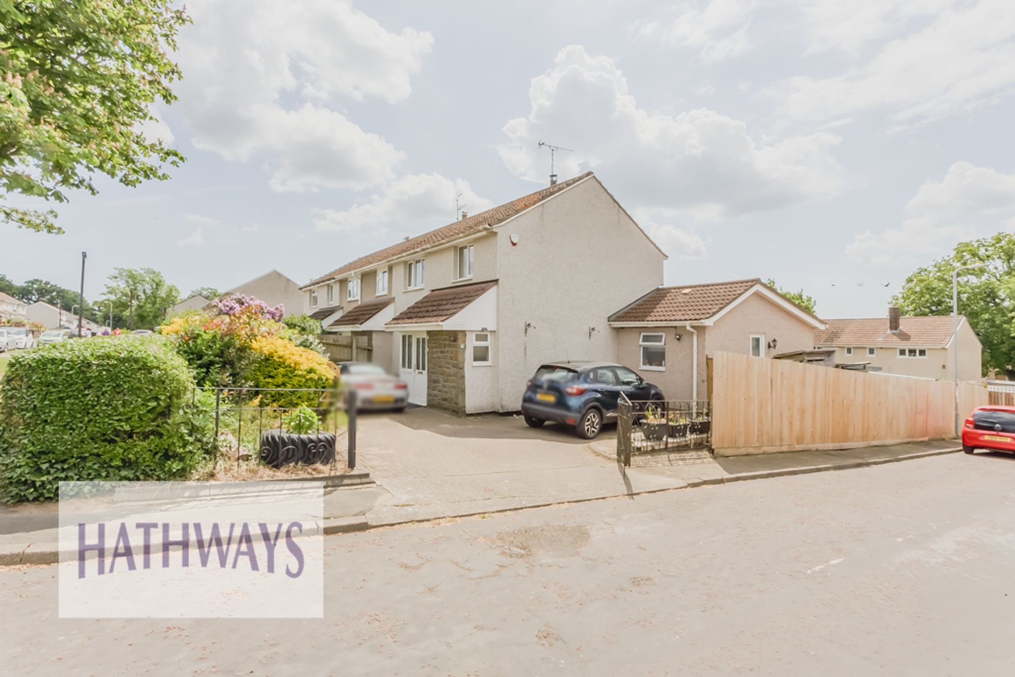 3 bed end of terrace house for sale in Brynhyfryd, Cwmbran  - Property Image 1