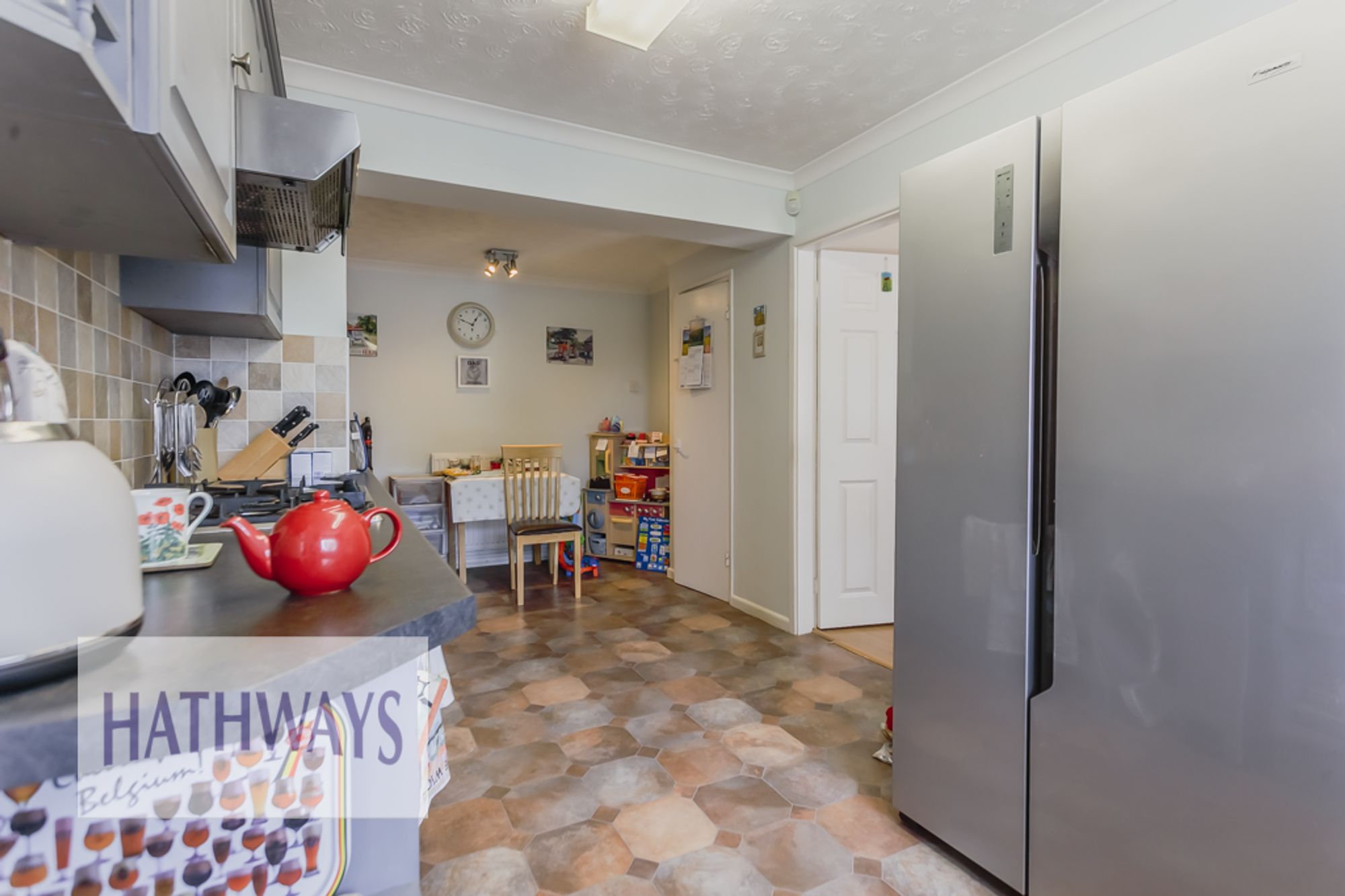 3 bed end of terrace house for sale in Brynhyfryd, Cwmbran  - Property Image 18