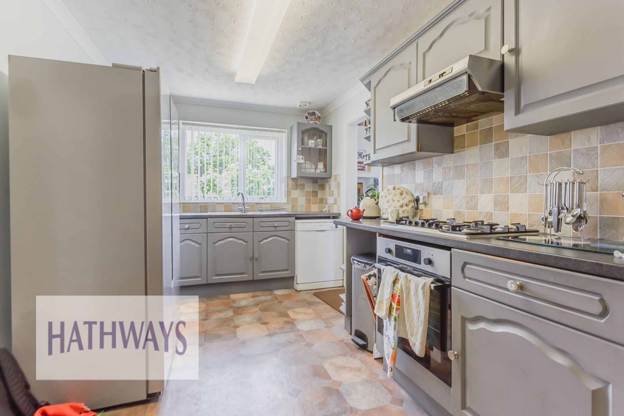 3 bed end of terrace house for sale in Brynhyfryd, Cwmbran  - Property Image 20
