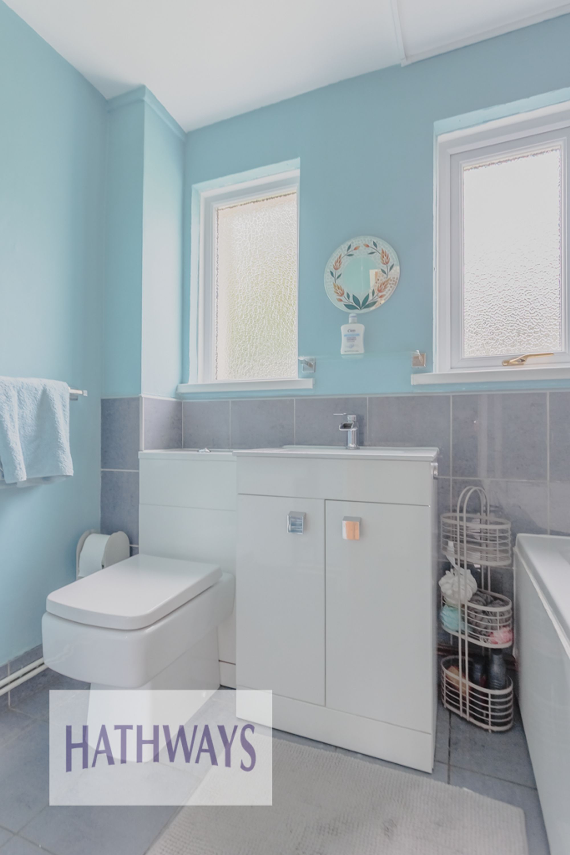 2 bed flat for sale in Oaklands Road, Pontypool 11