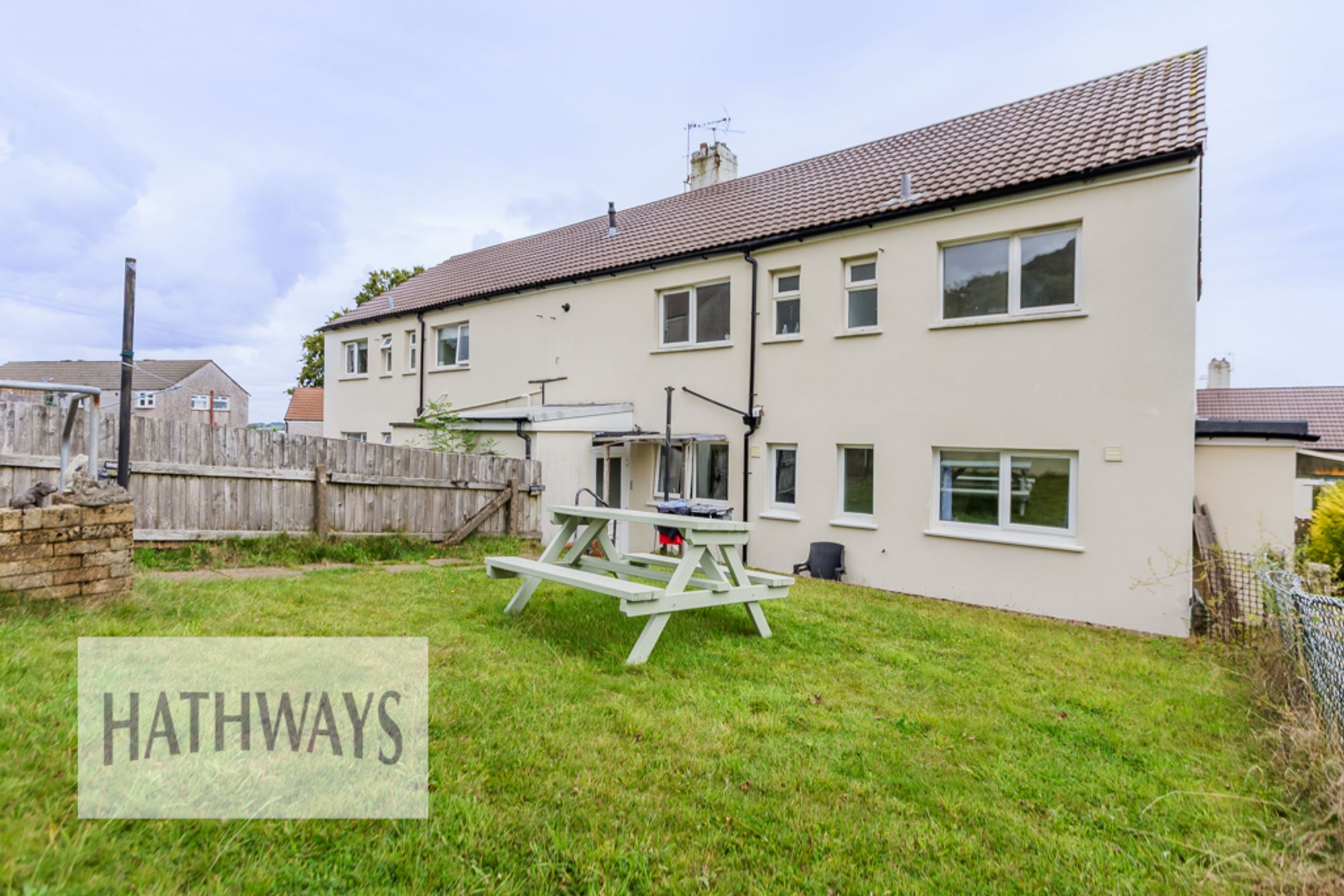 2 bed flat for sale in Oaklands Road, Pontypool 23