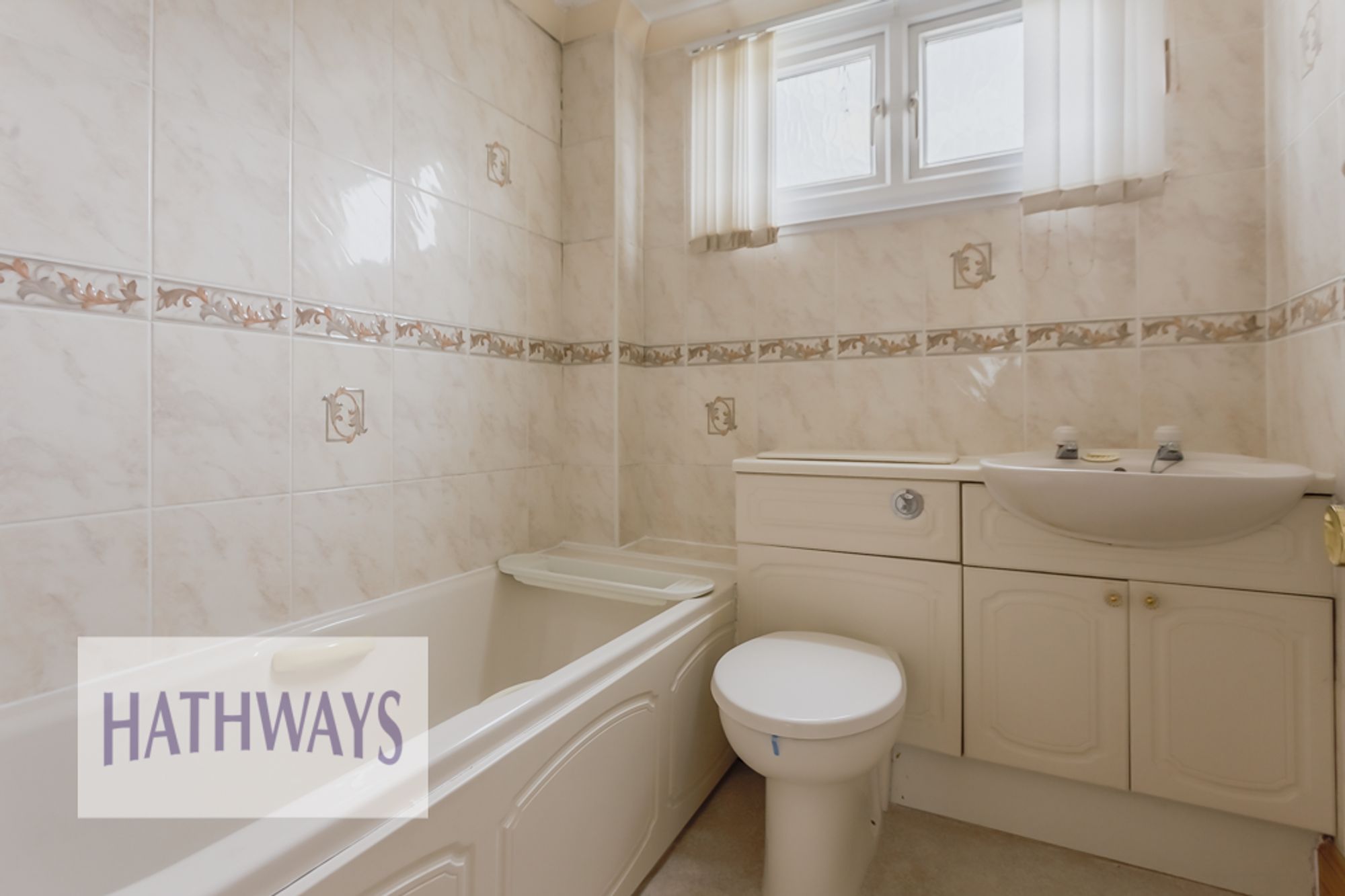 3 bed semi-detached house for sale in Pilton Vale, Newport 30