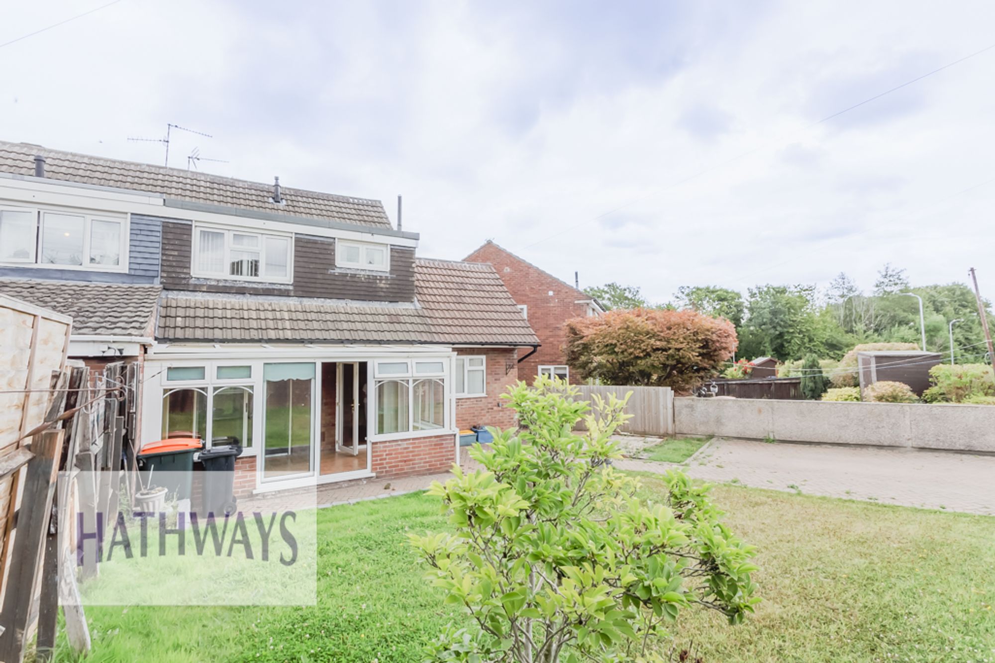 3 bed semi-detached house for sale in Pilton Vale, Newport 38