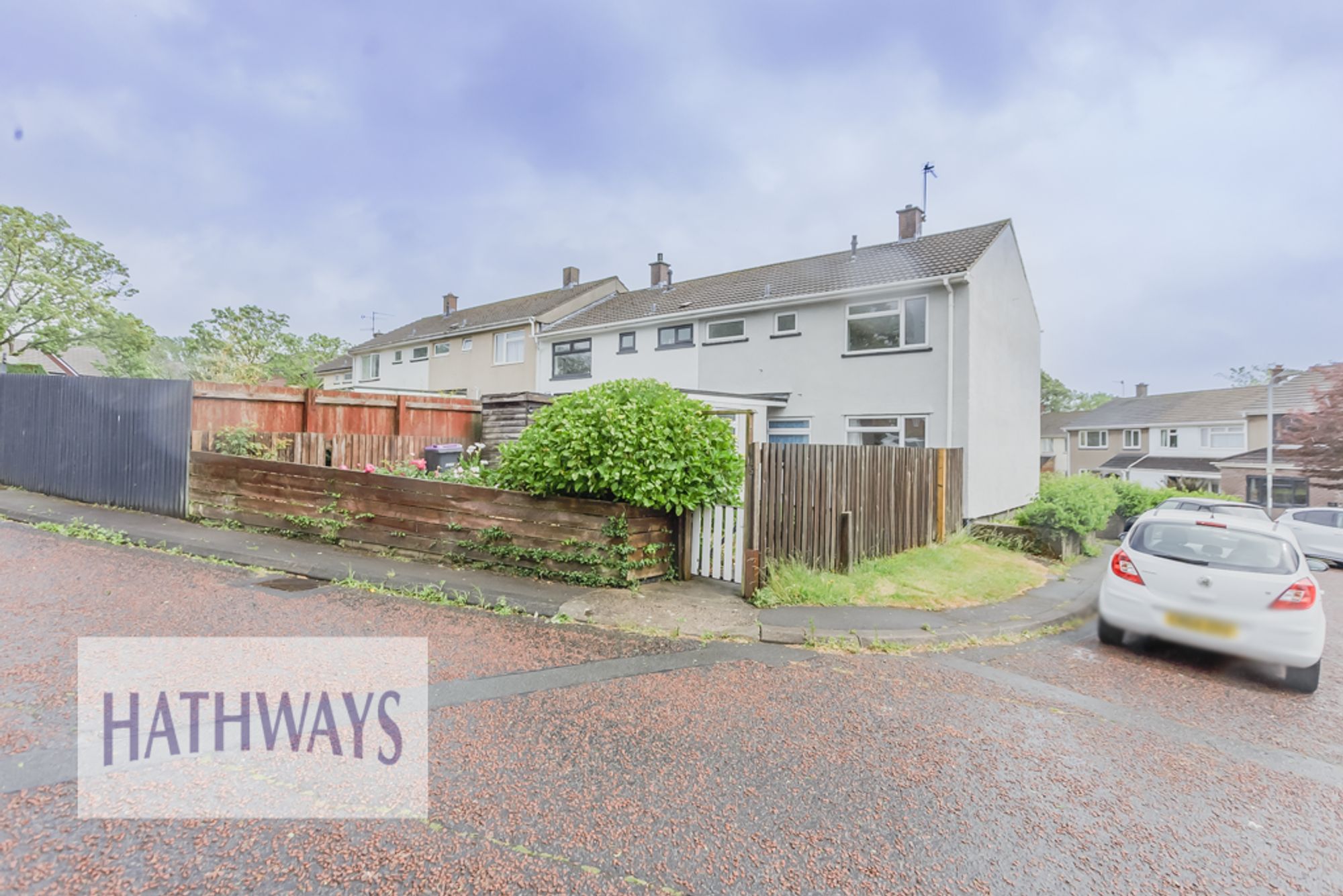 3 bed end of terrace house for sale in Salisbury Court, Cwmbran  - Property Image 40
