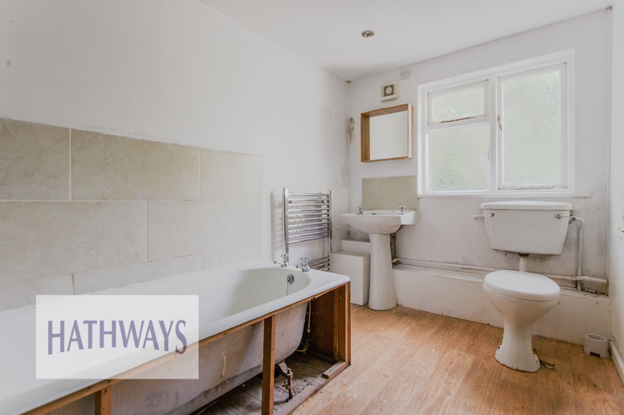 3 bed semi-detached house for sale in Plasycoed Road, Pontypool 23