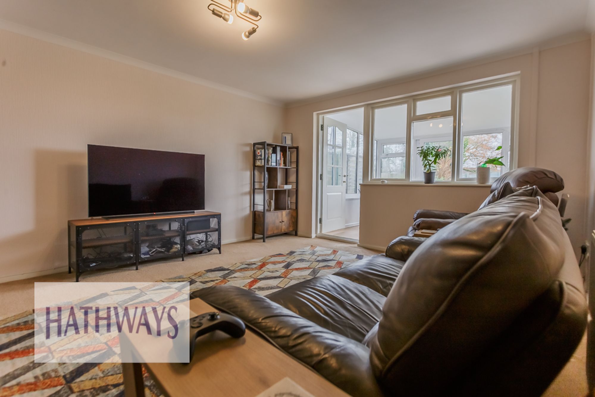 2 bed mid-terraced house for sale in Pentre Close, Cwmbran  - Property Image 9