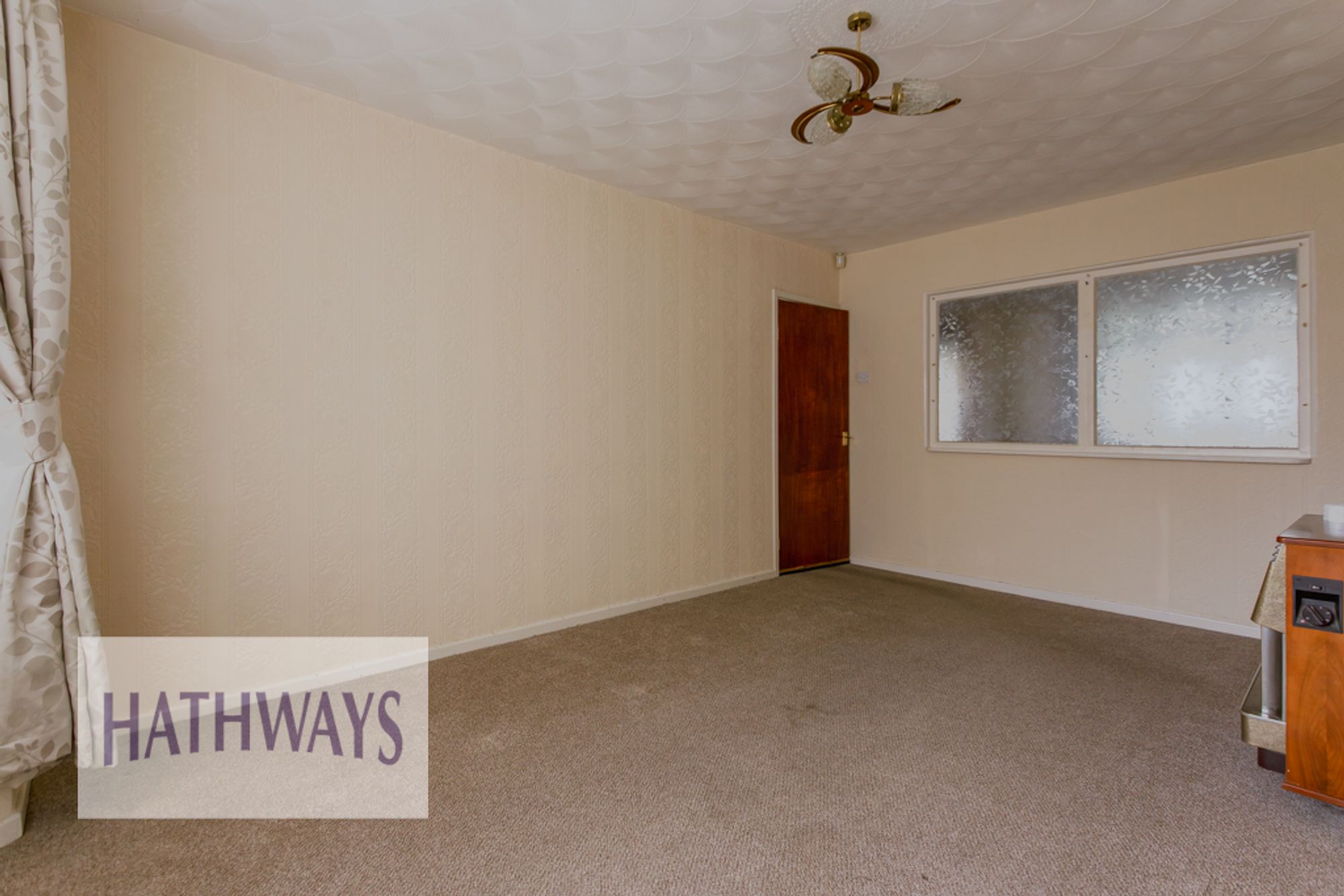 3 bed semi-detached house for sale in Dorset Crescent, Newport  - Property Image 8