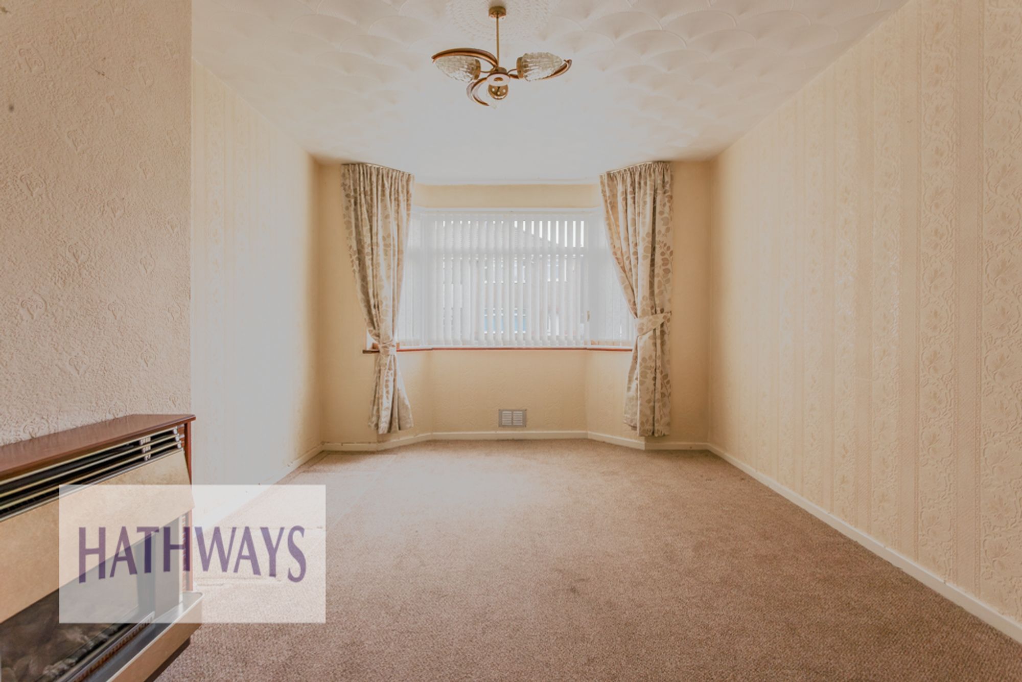 3 bed semi-detached house for sale in Dorset Crescent, Newport 4