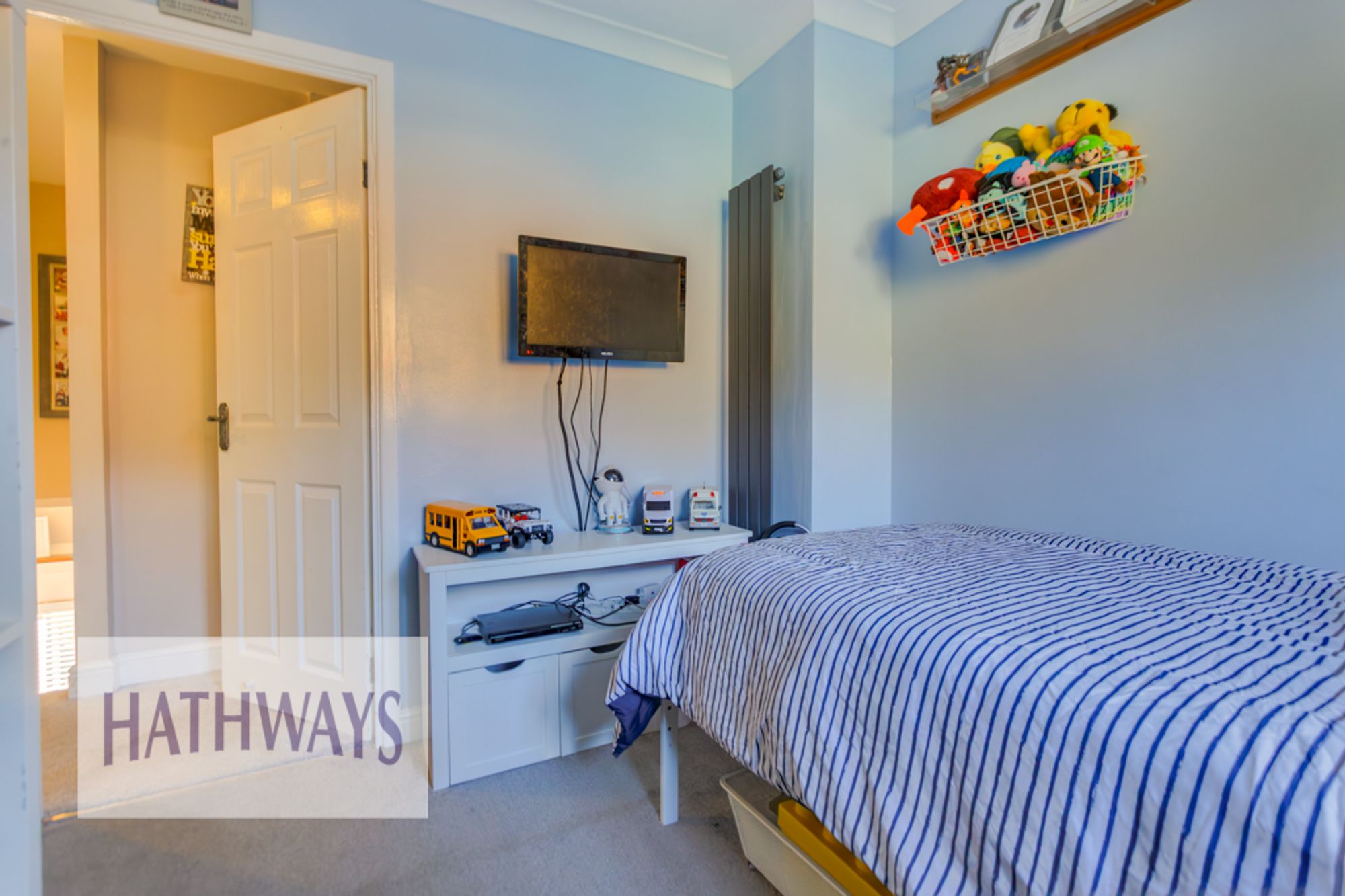 3 bed mid-terraced house for sale in Springfield Road, Pontypool 29